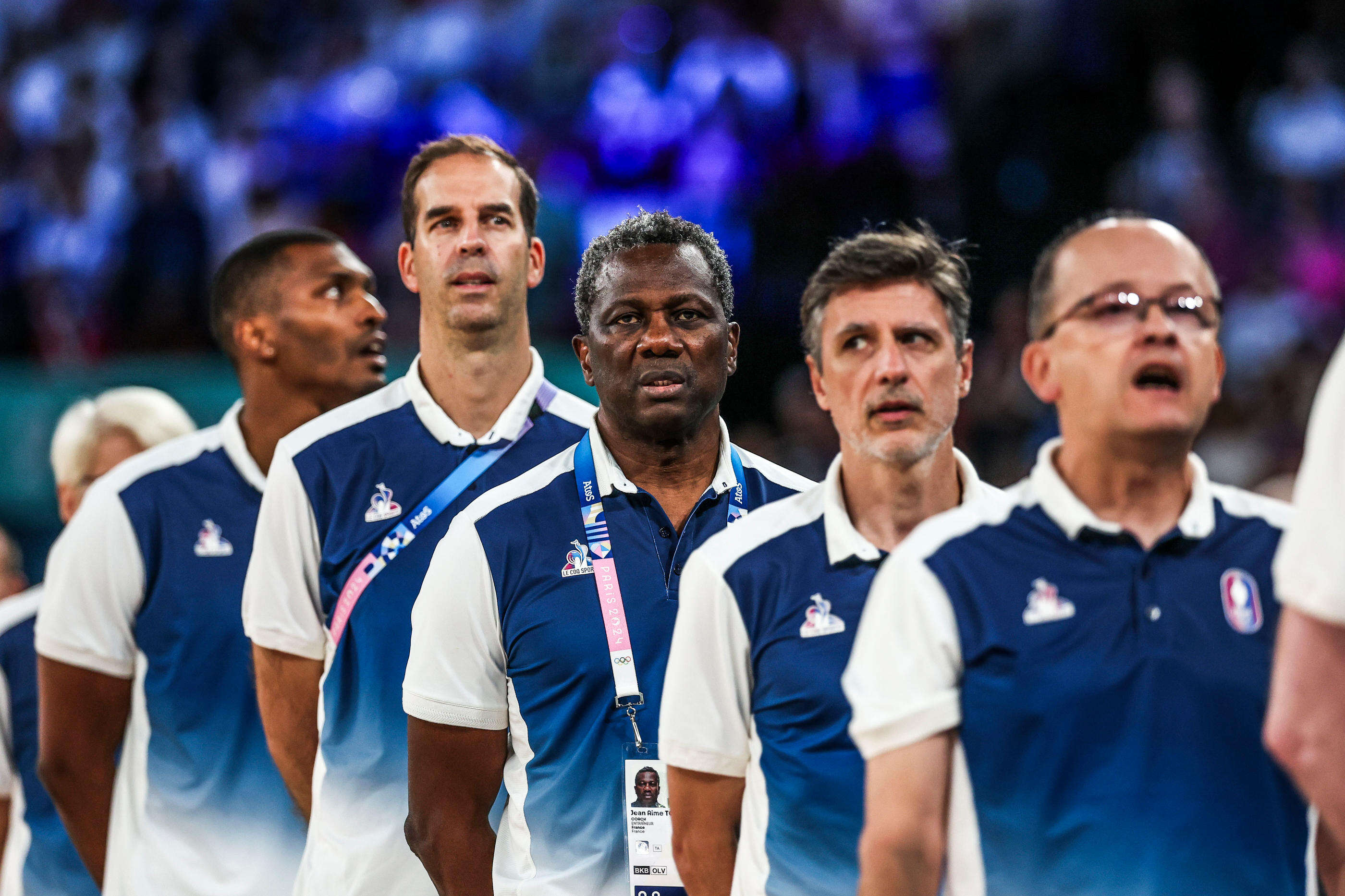 Basket : Toupane prolongée à la tête des Bleues