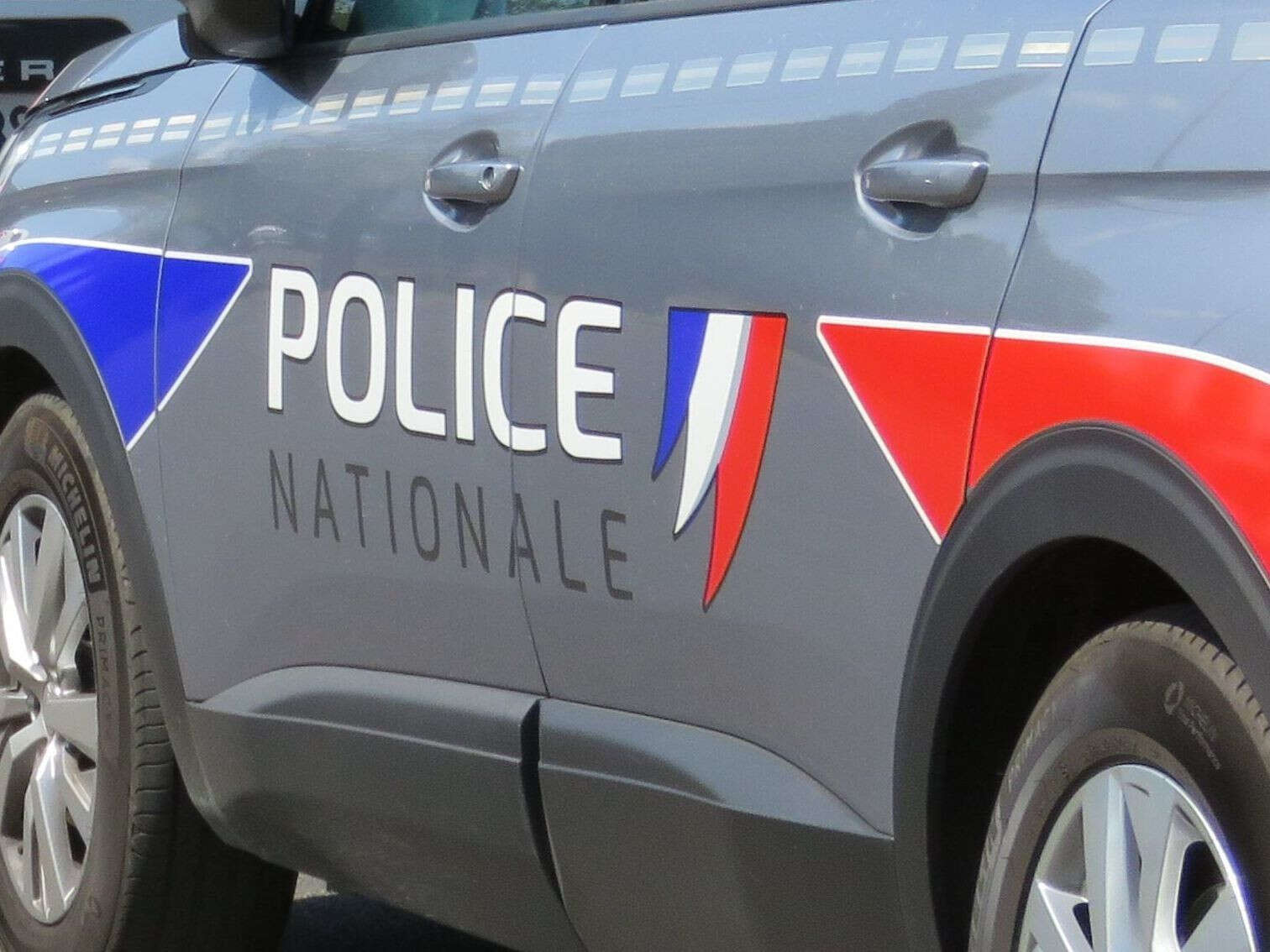 Grenoble : un homme, qui circulait à trottinette, blessé par balle dans le quartier de la Villeneuve