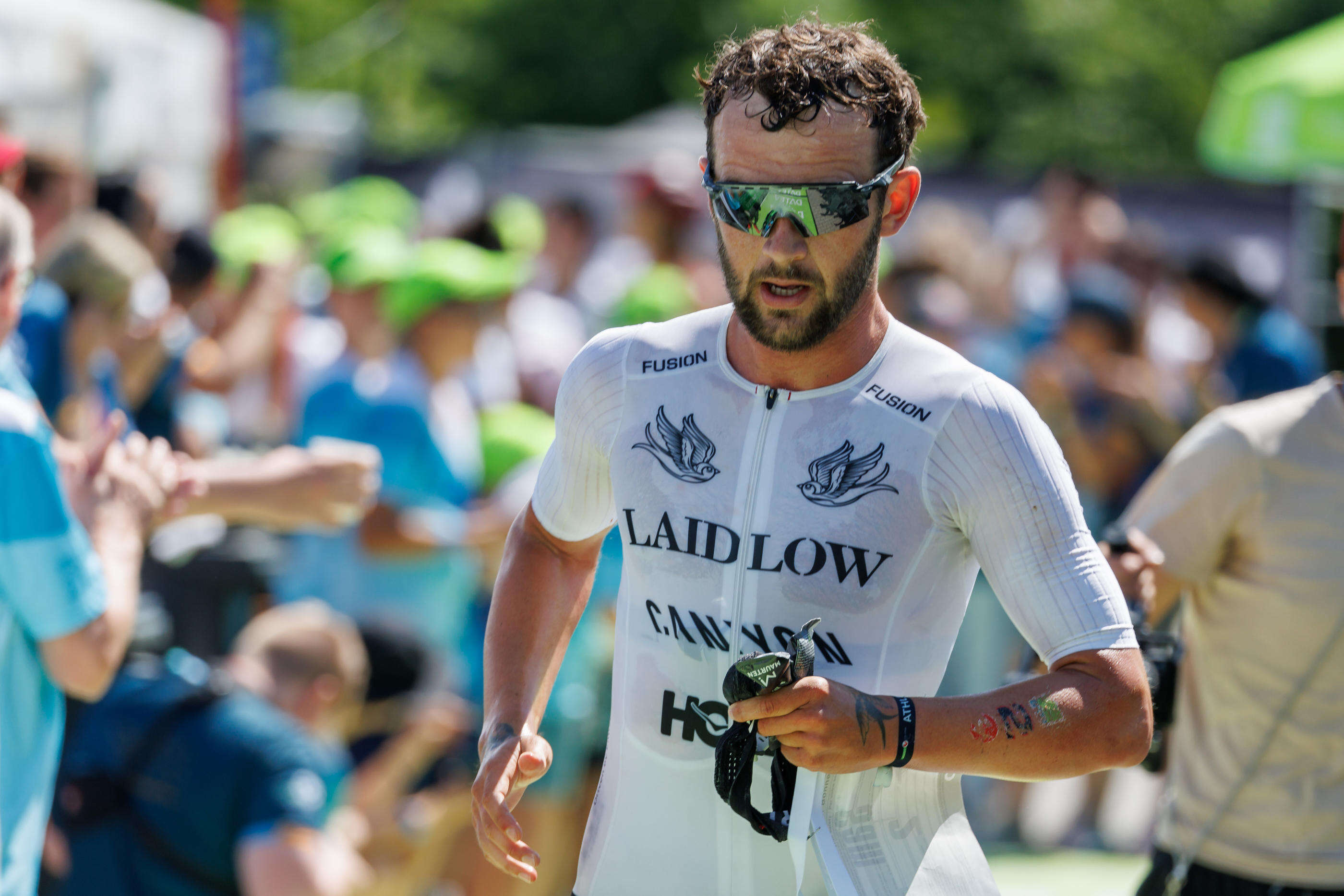 Ironman : victime d’une énorme fringale, le Français Sam Laidlow abandonne son titre de champion du monde