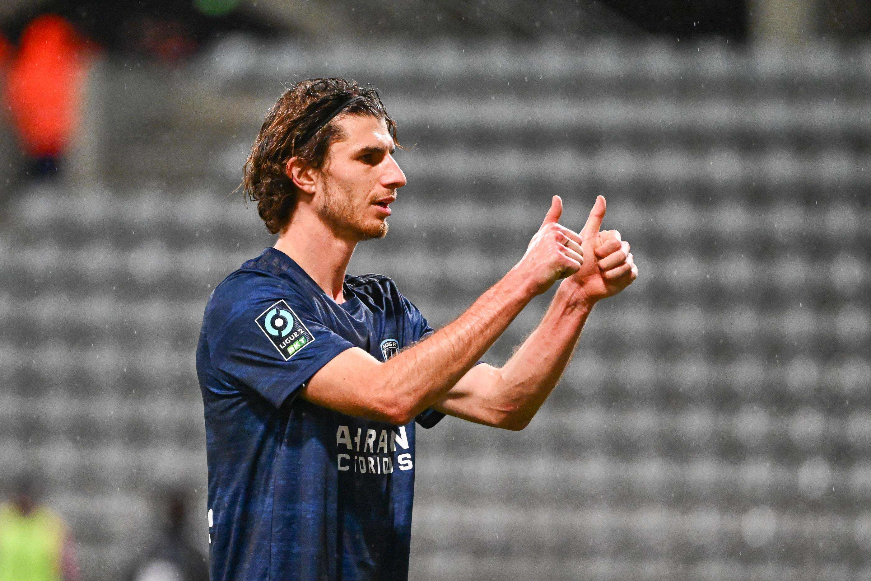 Paris FC-Laval (1-0) : l’entrée décisive de Pierre-Yves Hamel qui délivre le leader parisien