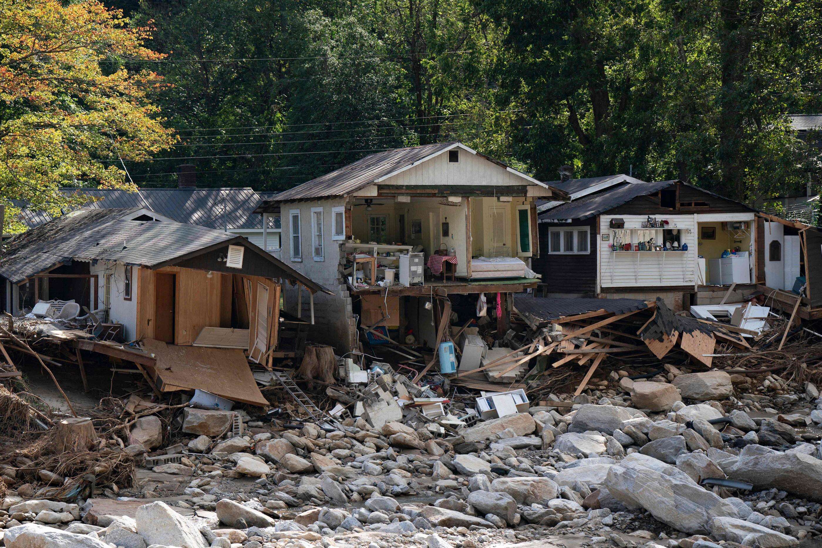 Ouragan Hélène : au moins 200 morts aux États-Unis, dont la moitié en Caroline du Nord