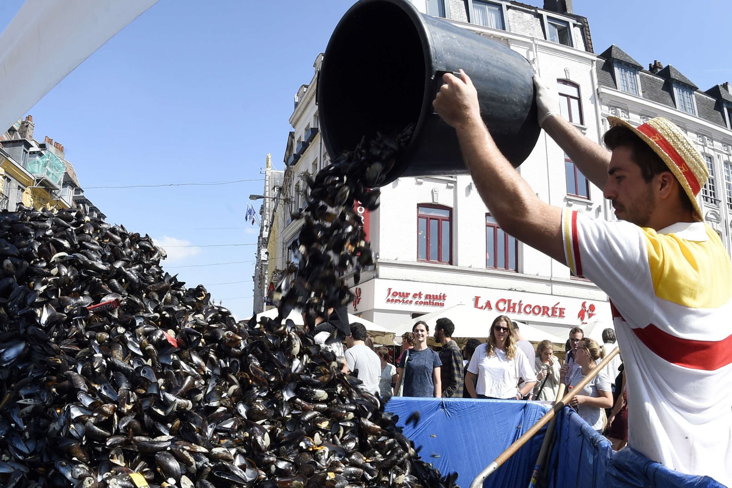 Braderie de Lille : que vont devenir les nombreux tas de coquilles de moules après les festivités cette année ?