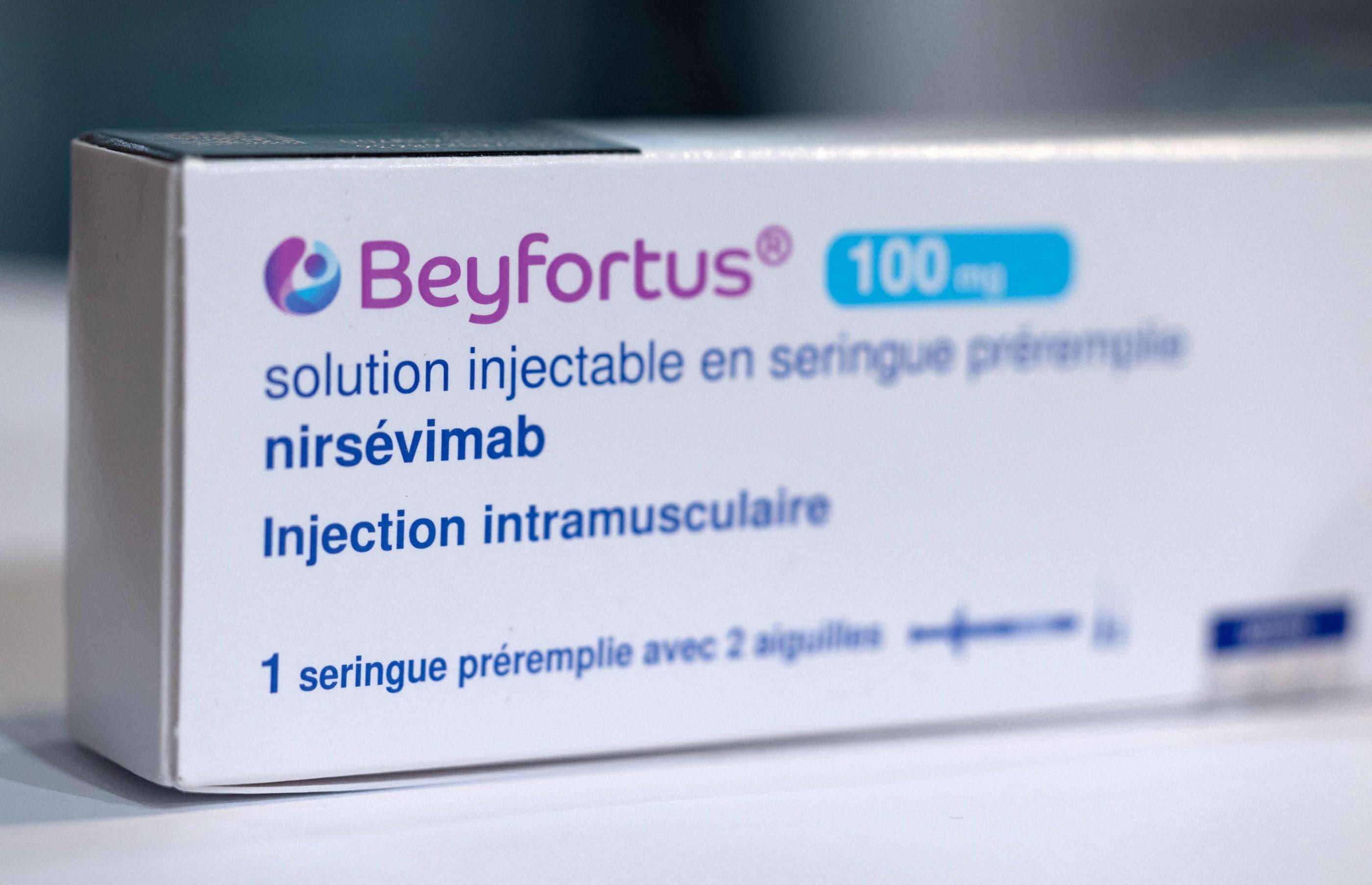 Bronchiolite : que disent les premières données sur les effets indésirables du Beyfortus ?