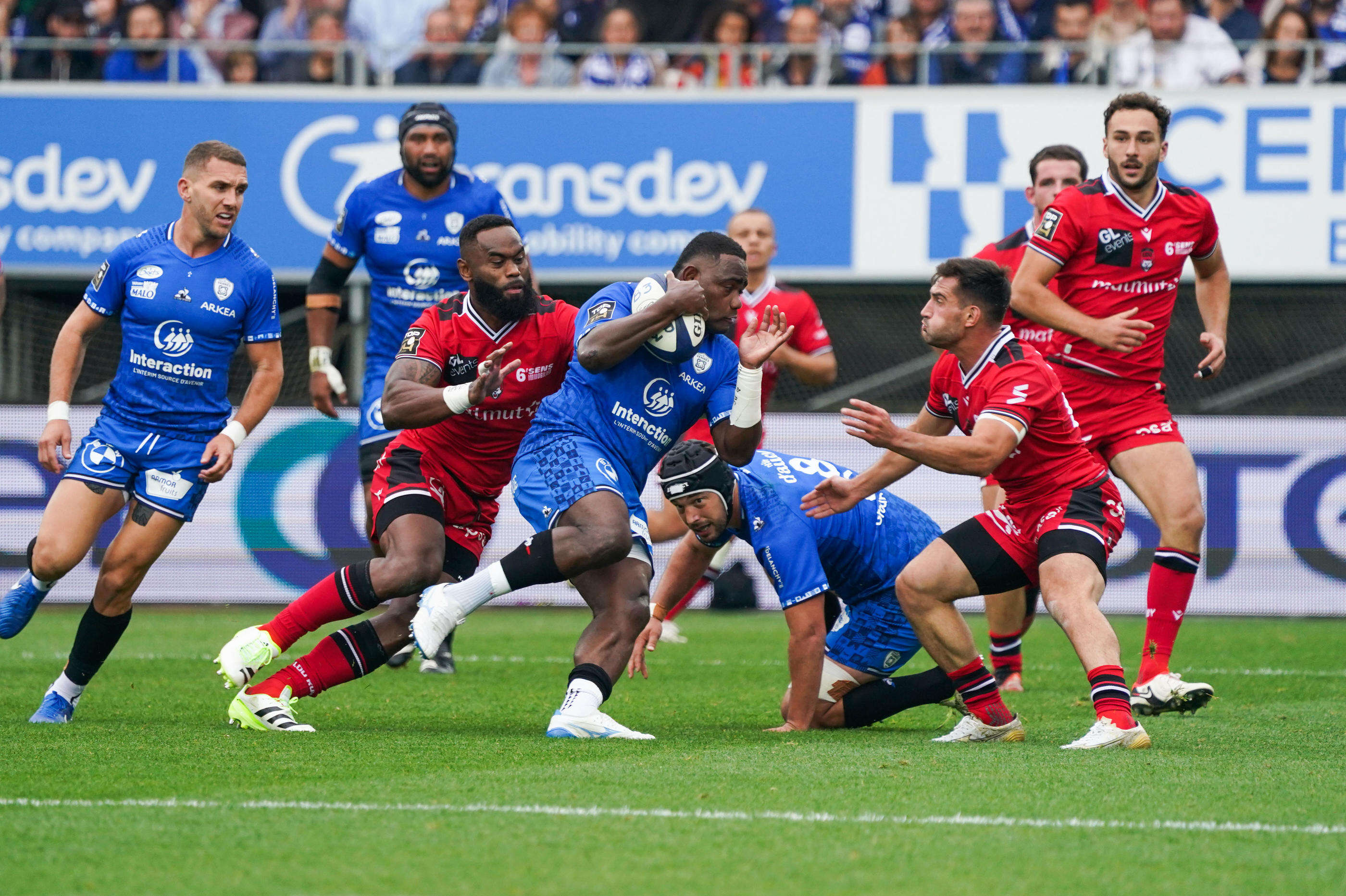 Le RC Vannes remporte le premier match de son histoire en Top 14 face à Lyon