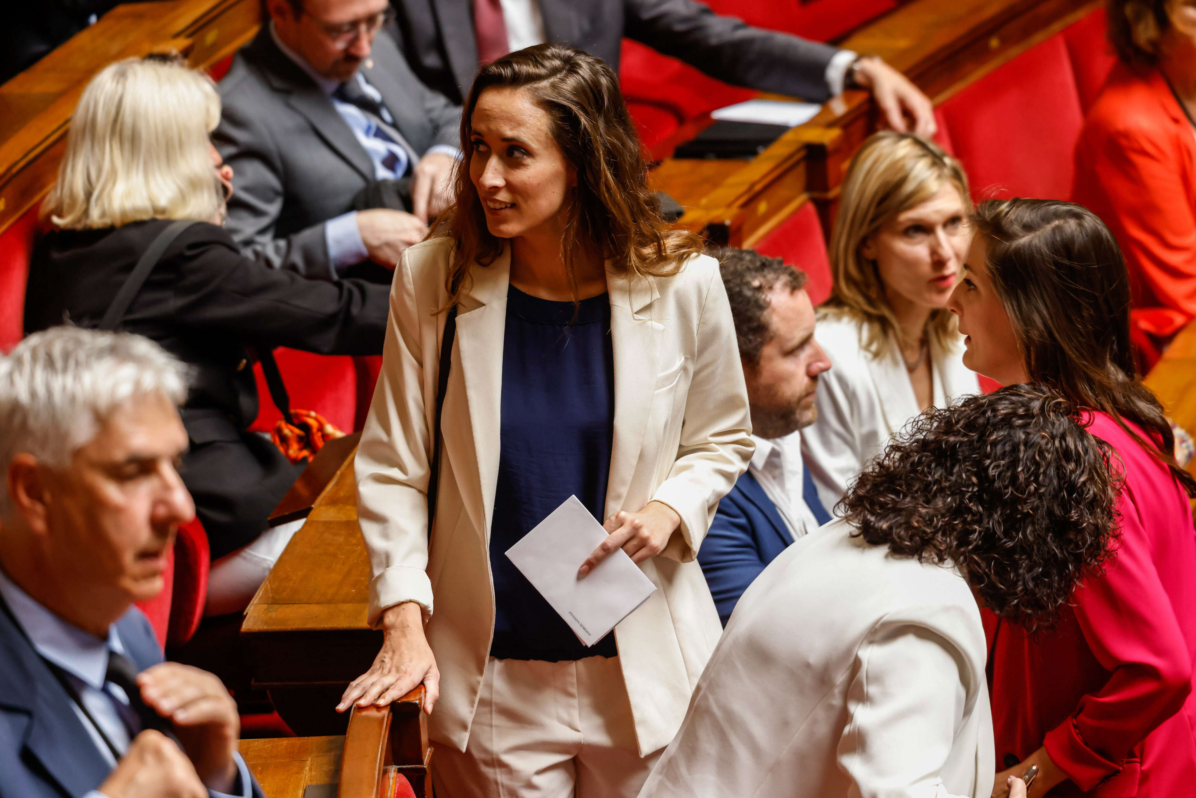 Assemblée nationale : les six vice-présidents élus au terme d’un vote chaotique, le RN dénonce un « scandale démocratique »