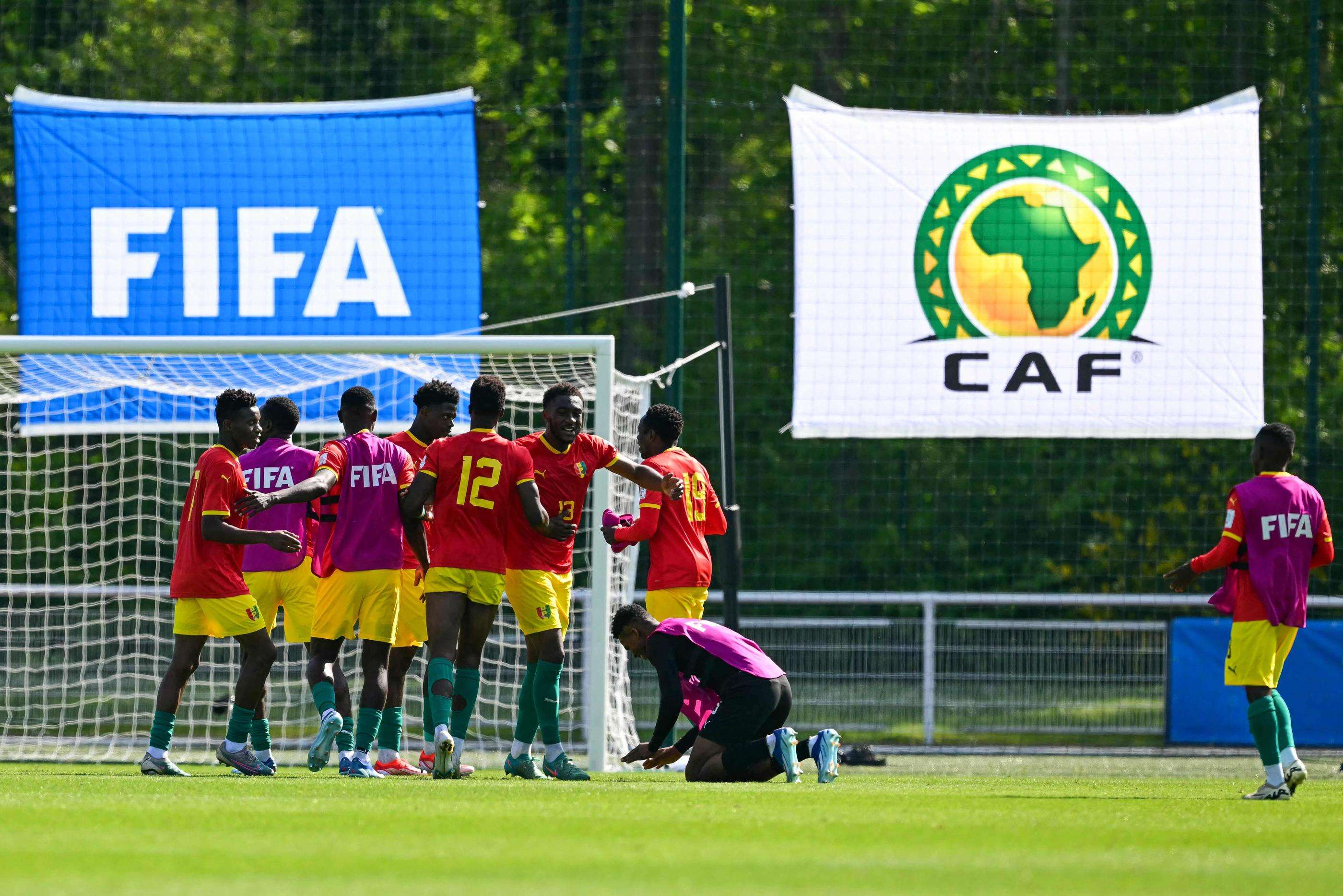 JO Paris 2024 : la Guinée dernière qualifiée dans le groupe des Bleuets pour le tournoi de football