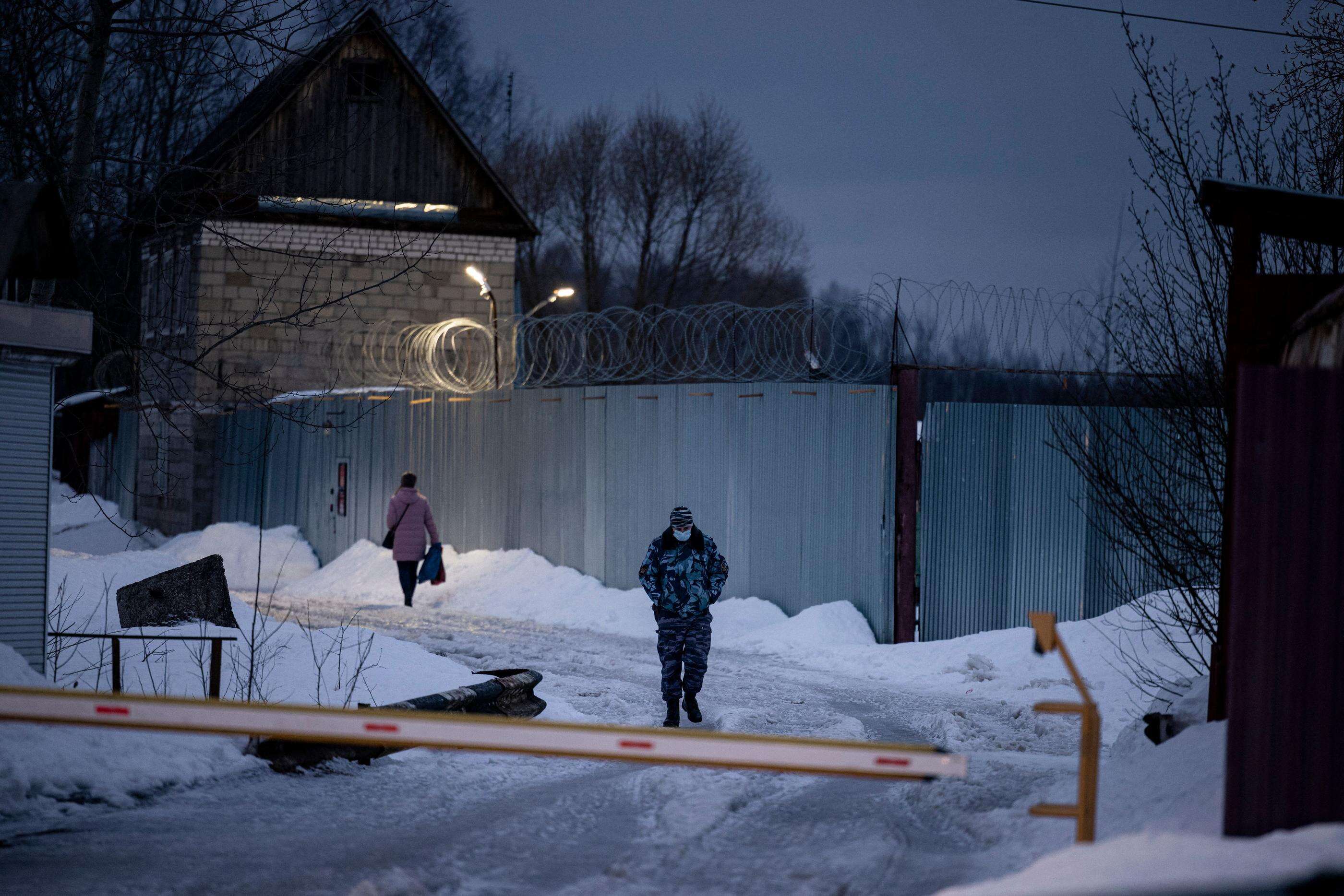 Russie : un Américain condamné à six ans de prison pour avoir tenté d’« enlever » son fils russe hors du pays