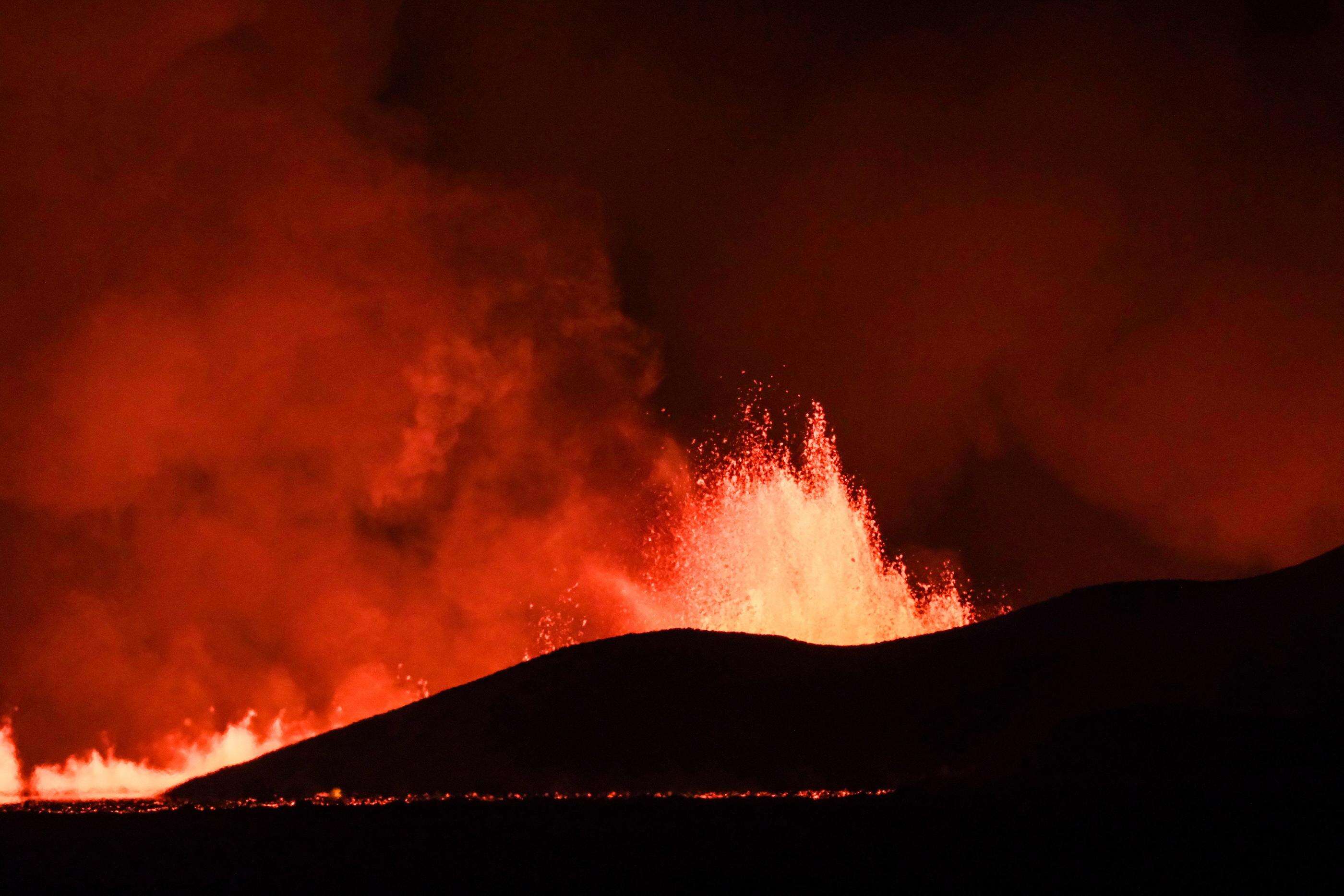 Islande : quatrième éruption du volcan sur la péninsule de Reykjanes