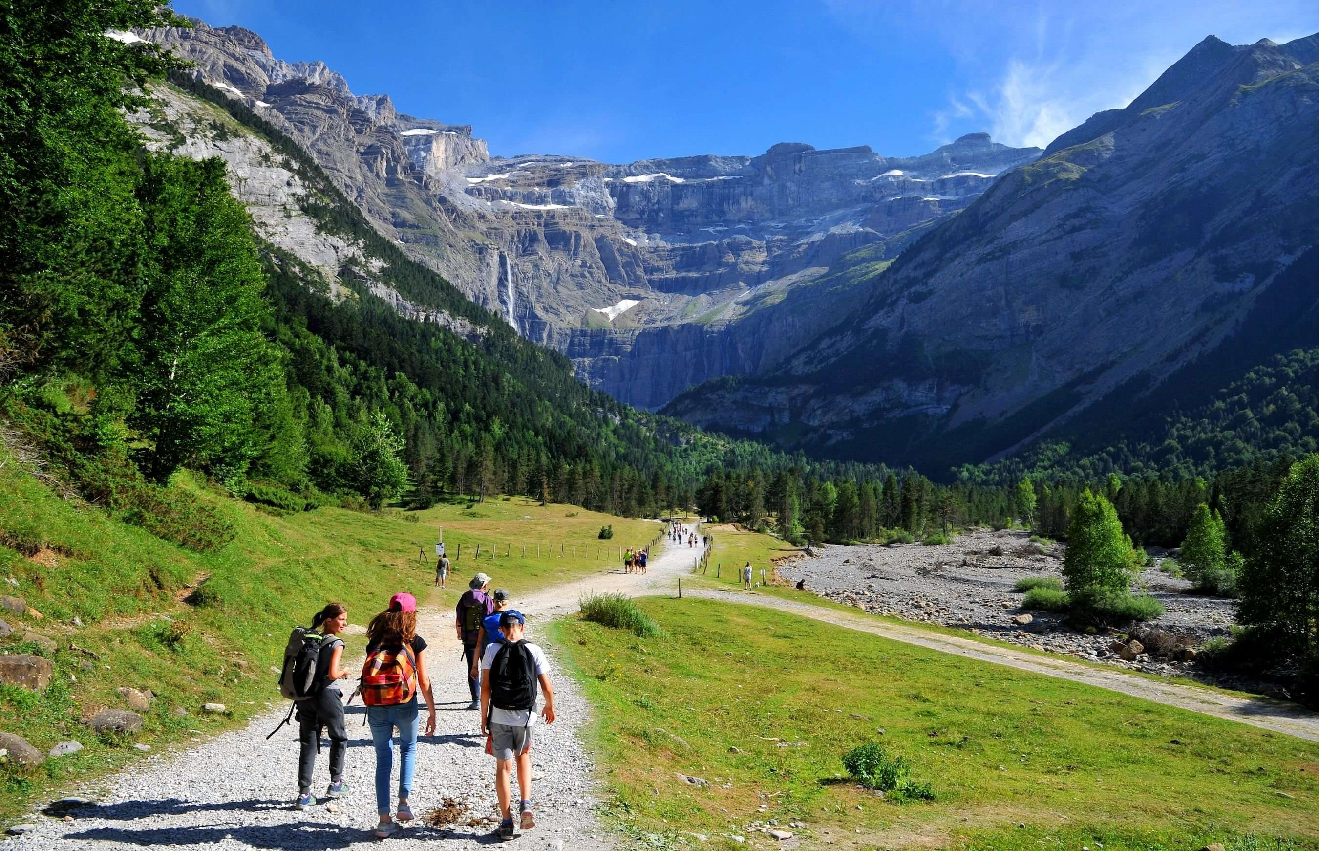 En Occitanie, les professionnels du tourisme satisfaits de l’été, les Pyrénées plébiscitées