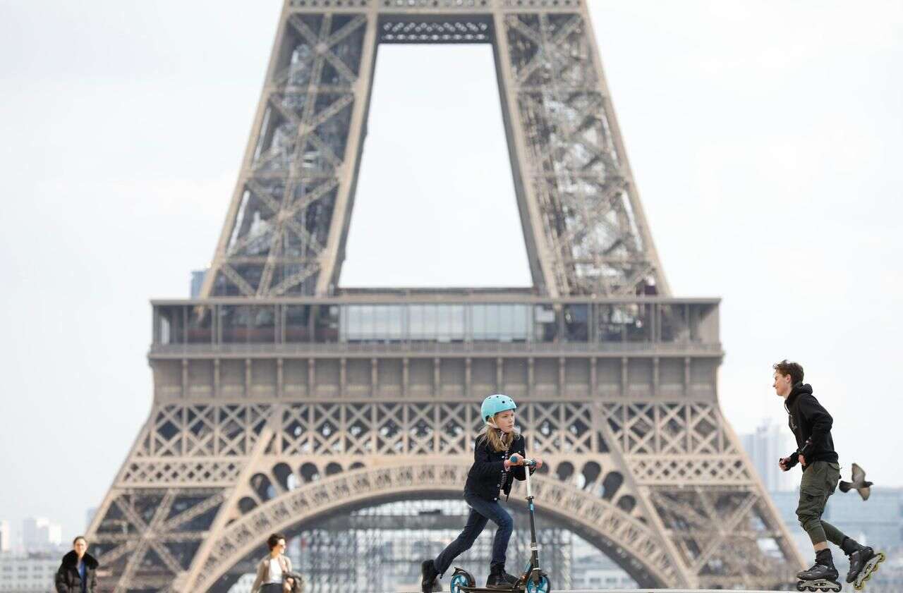 À Paris, des billets gratuits pour permettre aux petits Parisiens de visiter la tour Eiffel