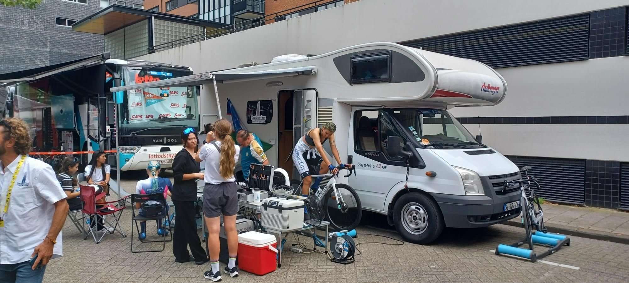 « Des grandes sportives, pas des escroqueries » : l’équipe ouzbèke défend sa place sur le Tour de France femmes