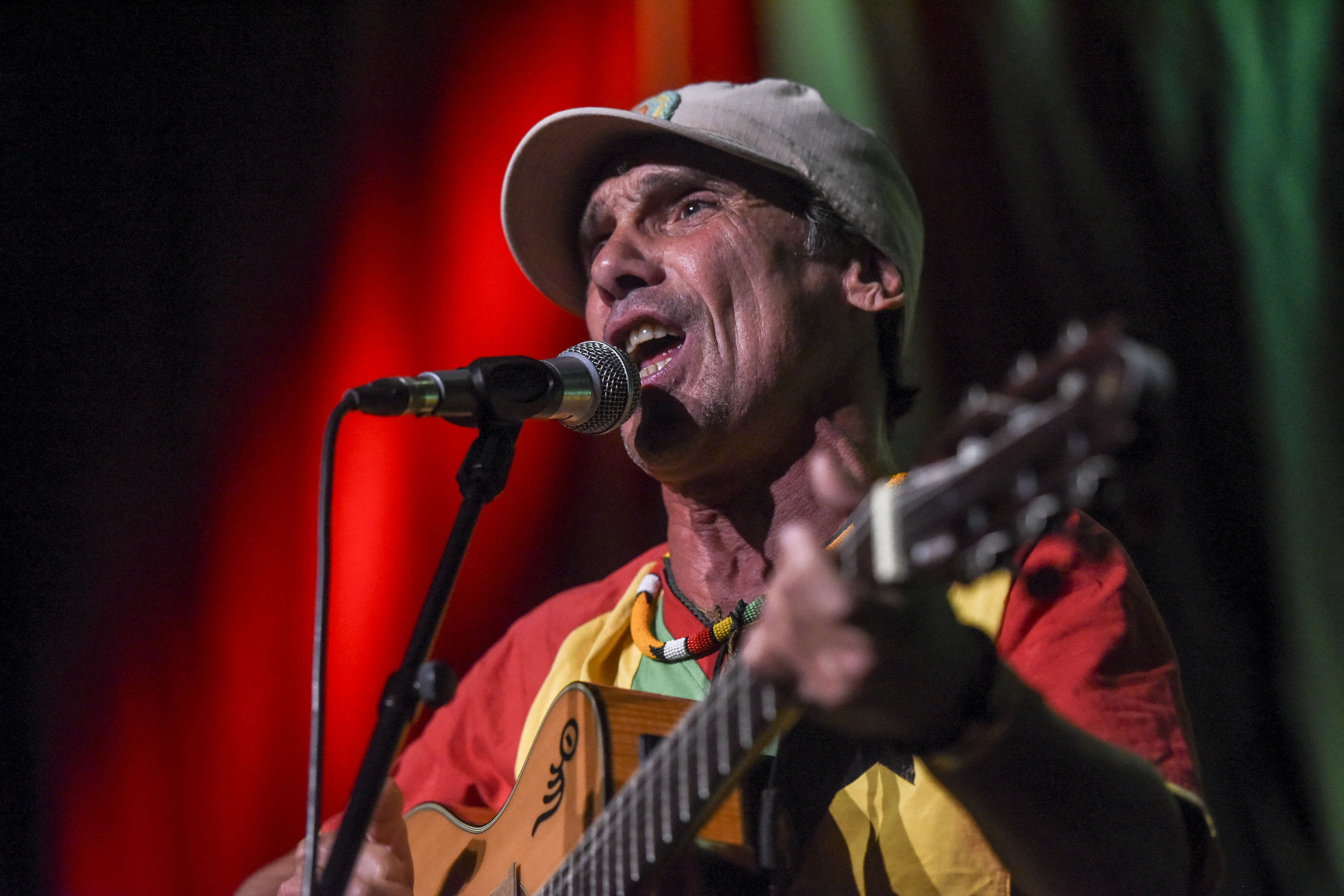 « Viva Tu » : que vaut le nouvel album de Manu Chao ?