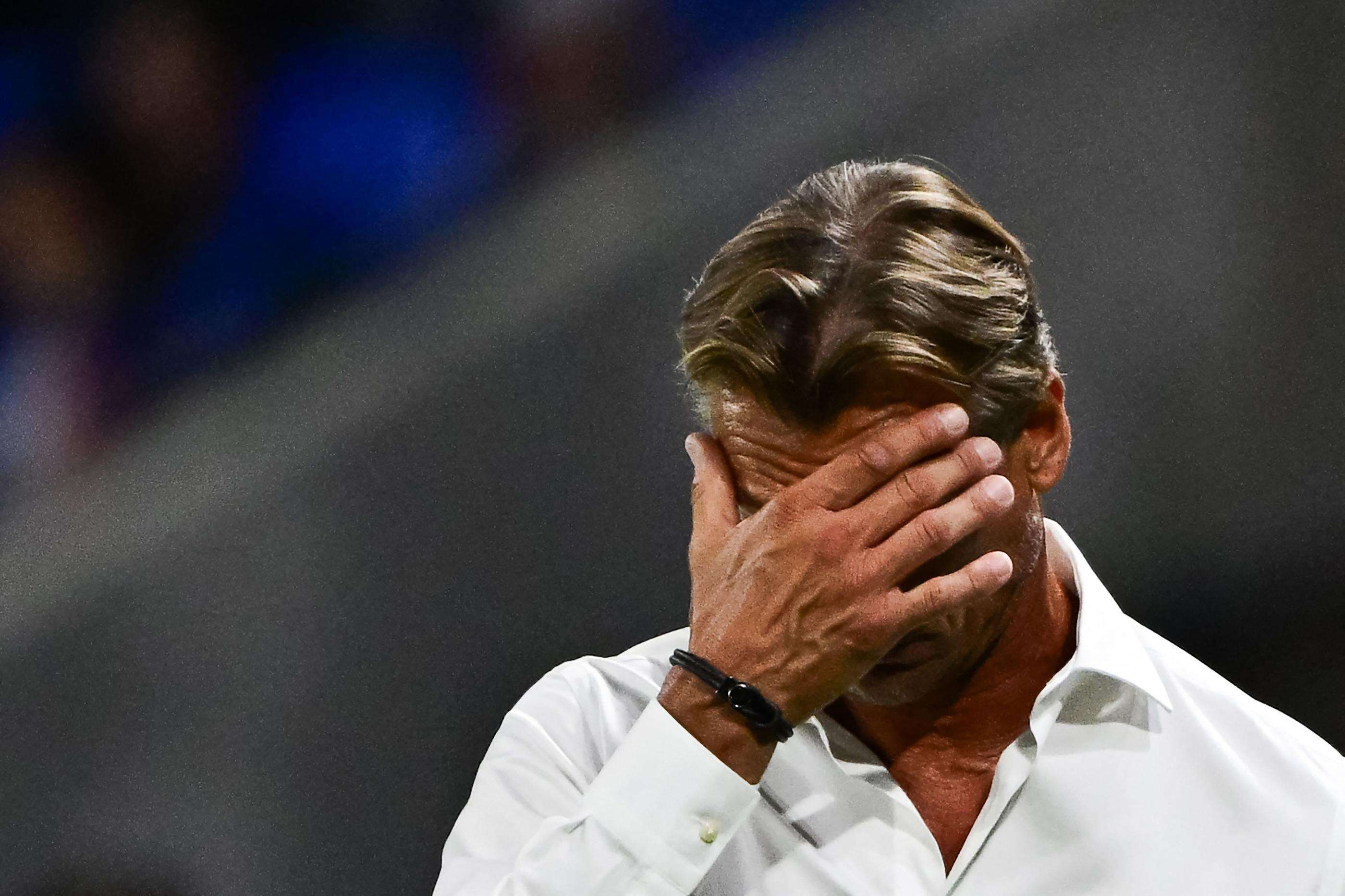 JO Paris 2024, football : « Quelques petits moments de panique, vous êtes gentils… », s’agace Hervé Renard