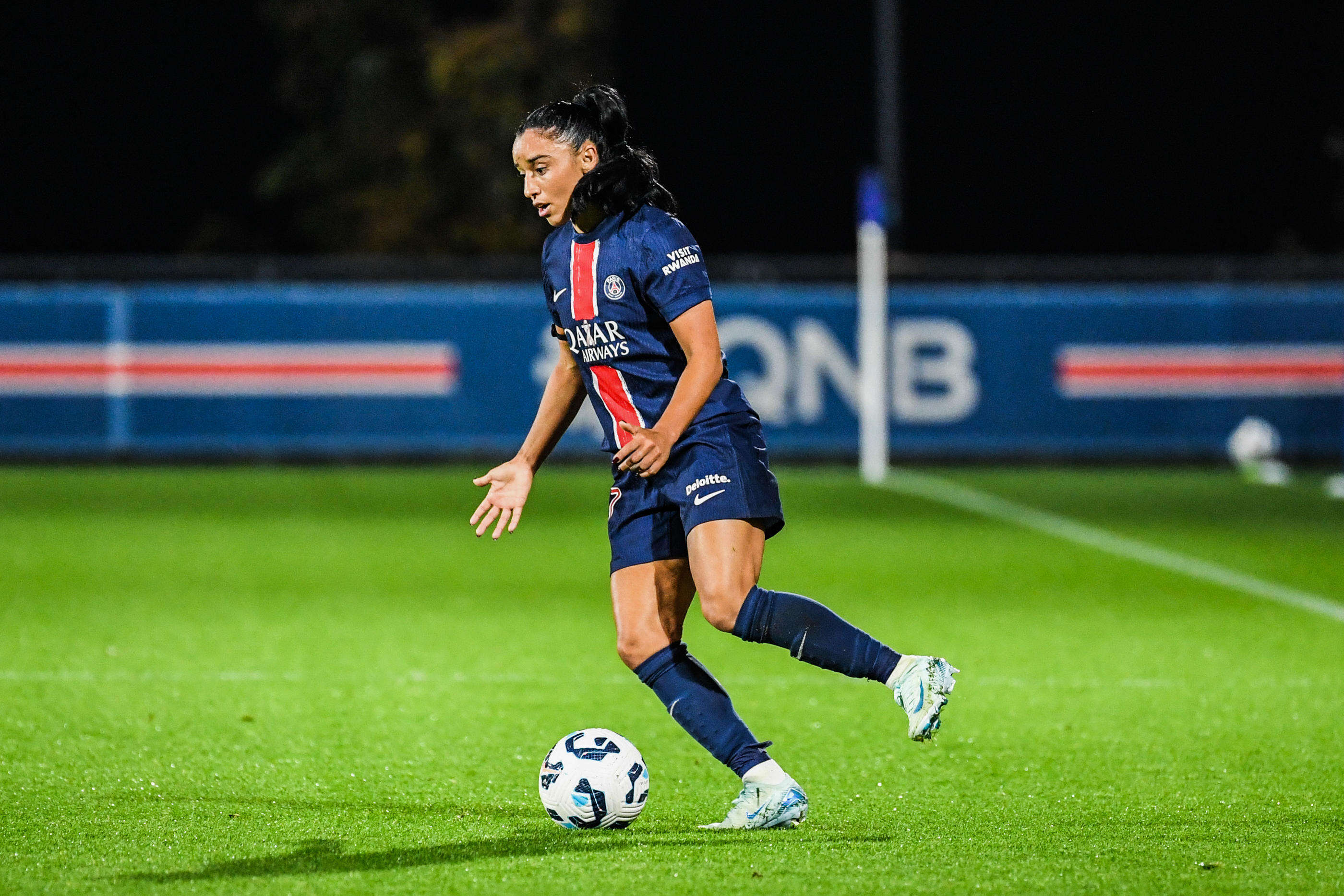 PSG féminin-Fleury (2-1) : Paris souffre mais s’impose et prend la tête de Première Ligue Arkema