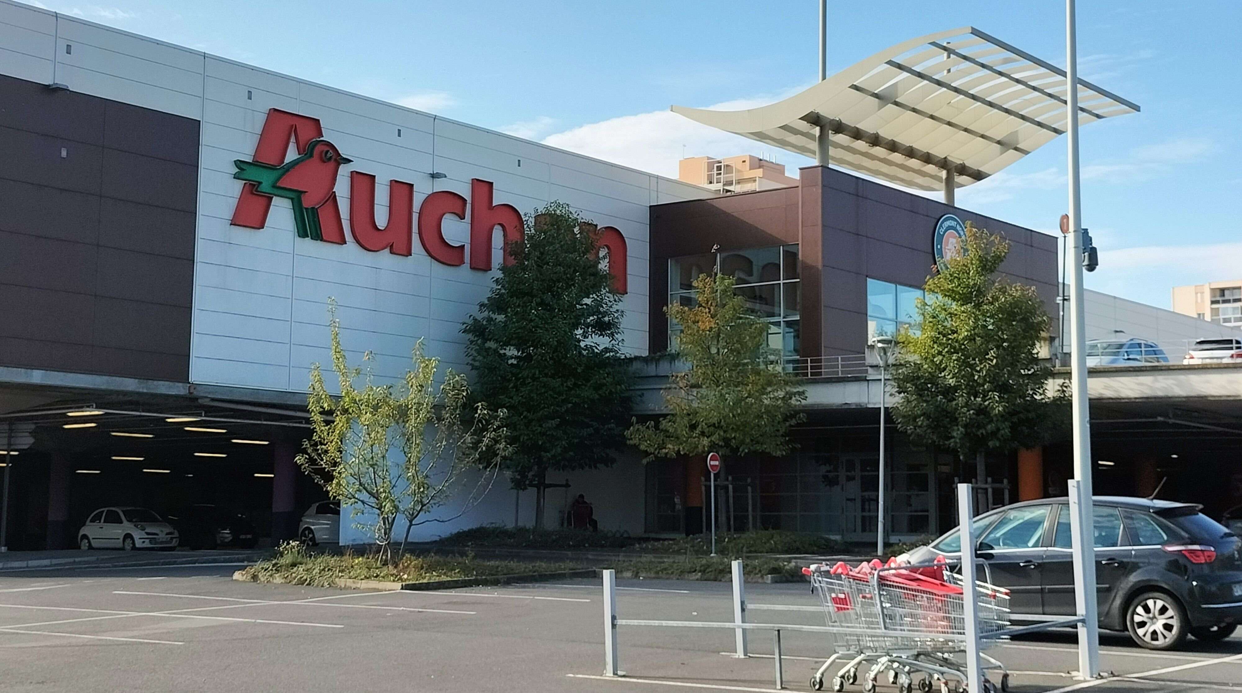 Fermeture du Auchan à Clermont : « Certains ont tout donné depuis 30 ans et se font jeter comme des malpropres »