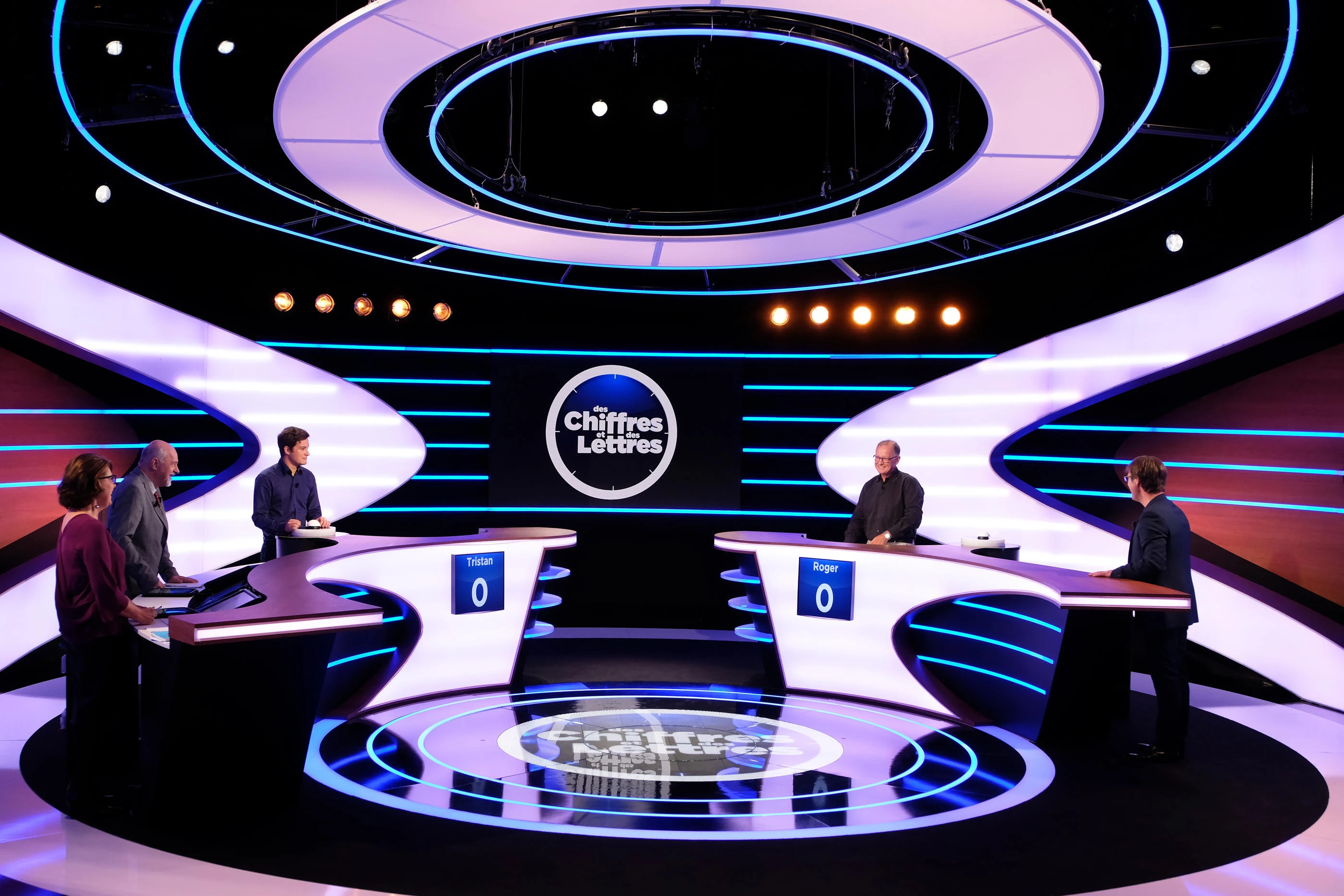 « Des chiffres et des lettres » : France Télévisions annonce l’arrêt du célèbre jeu à la rentrée