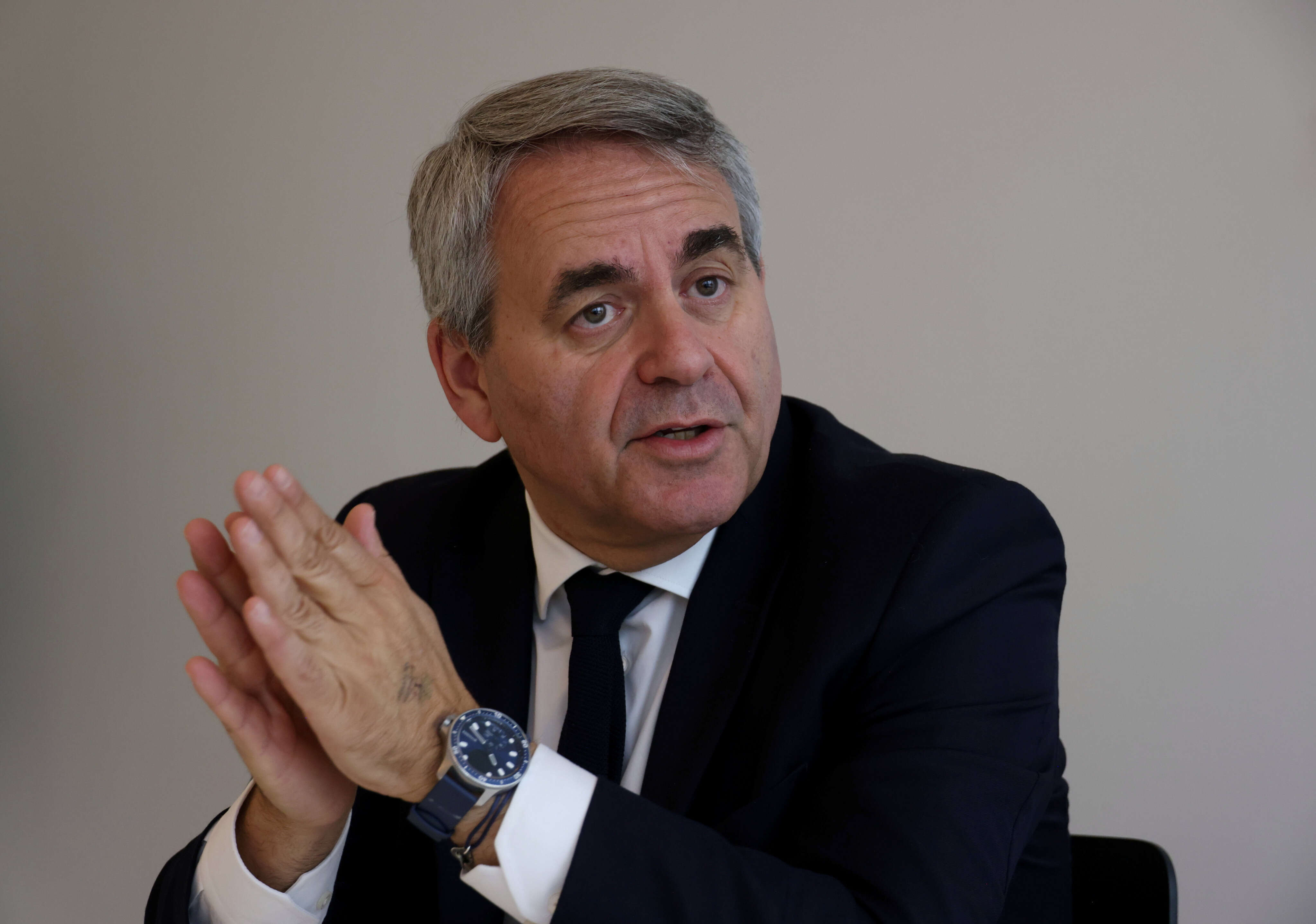 Revalorisation des retraites : « 9 millions de perdants » avec la mesure du gouvernement, juge Xavier Bertrand