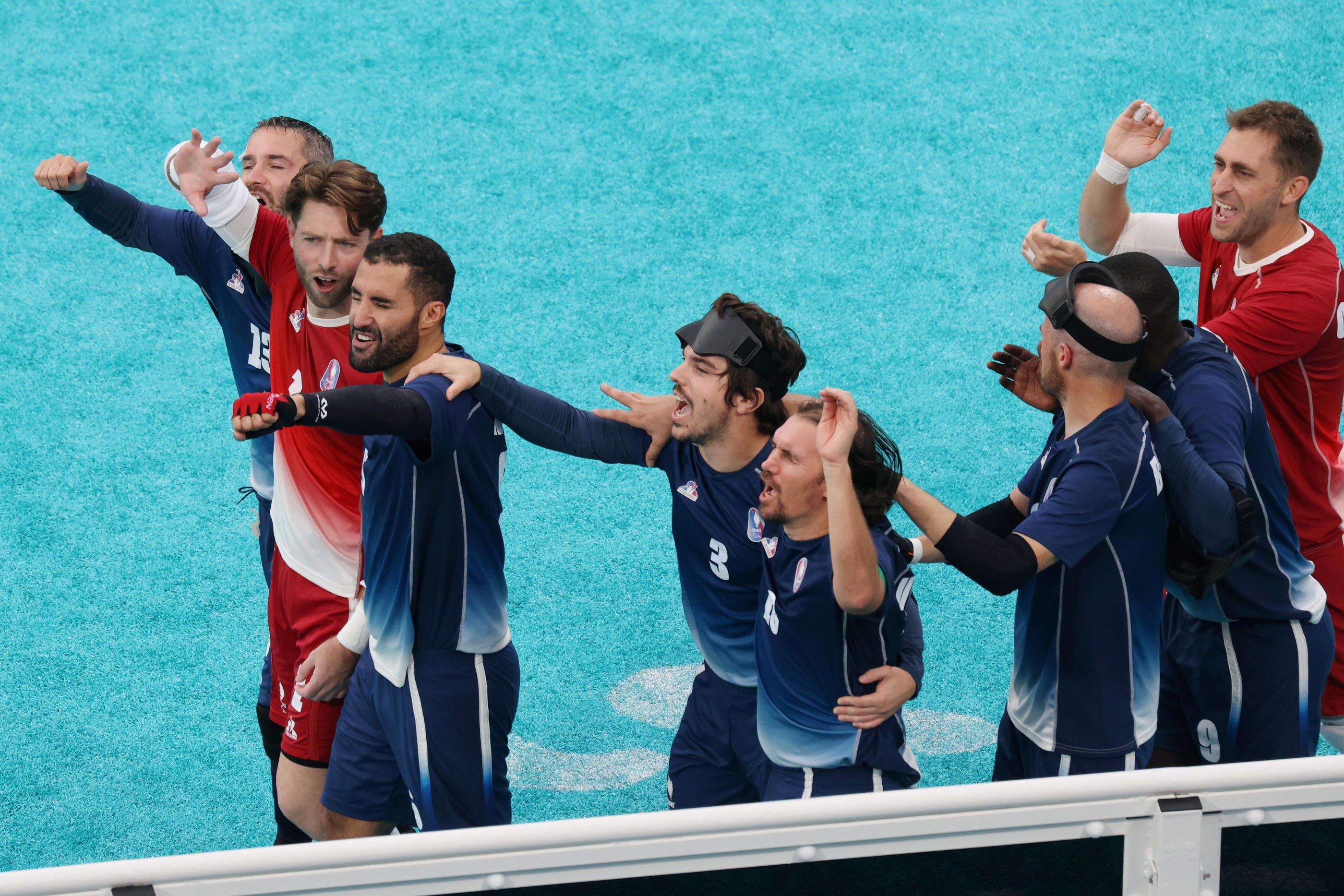 « De tout cœur avec vous pour cette finale » : l’équipe de France derrière les Bleus du cécifoot