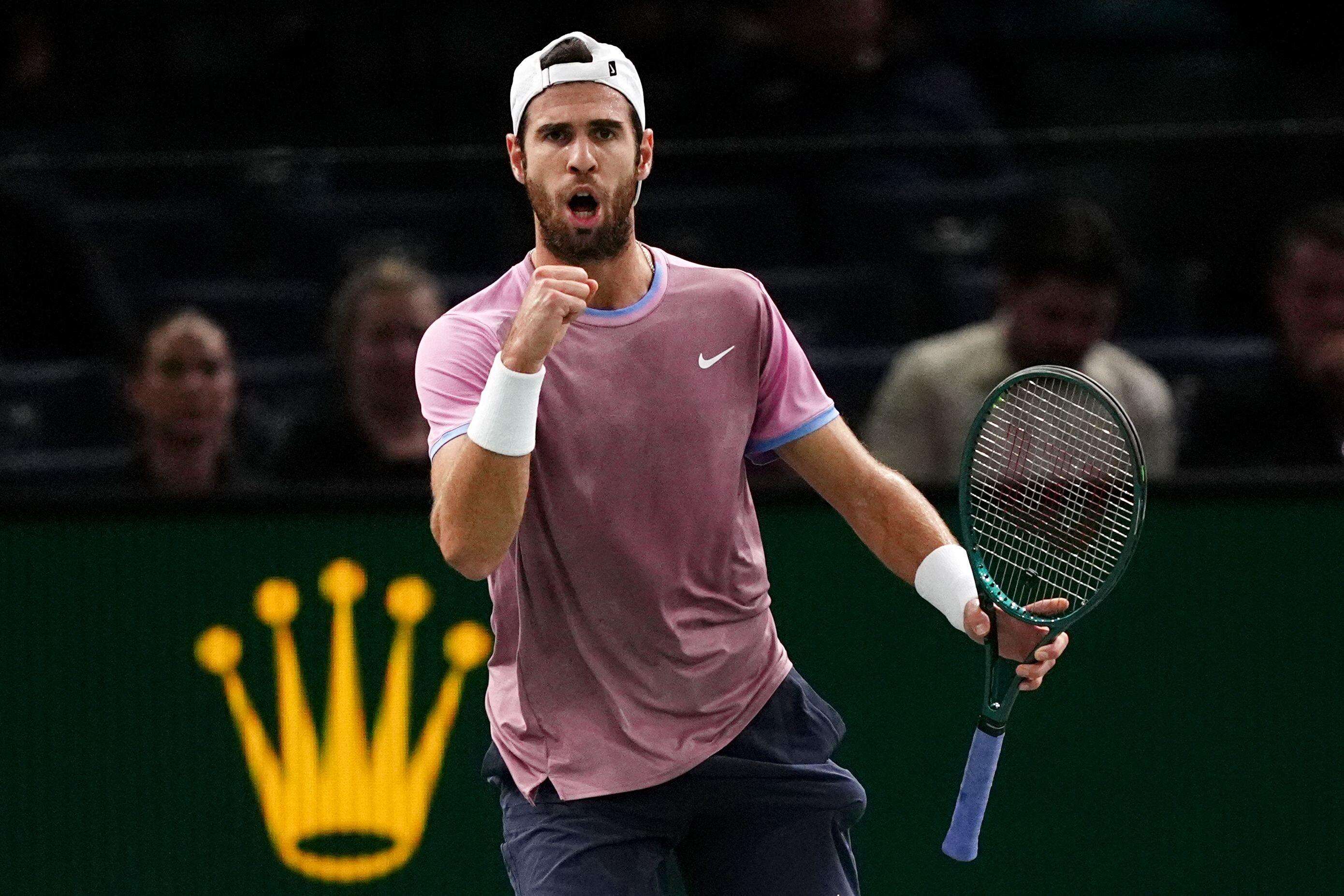 Rolex Paris Masters : le Russe Karen Khachanov sera l’adversaire d’Ugo Humbert en demi-finale