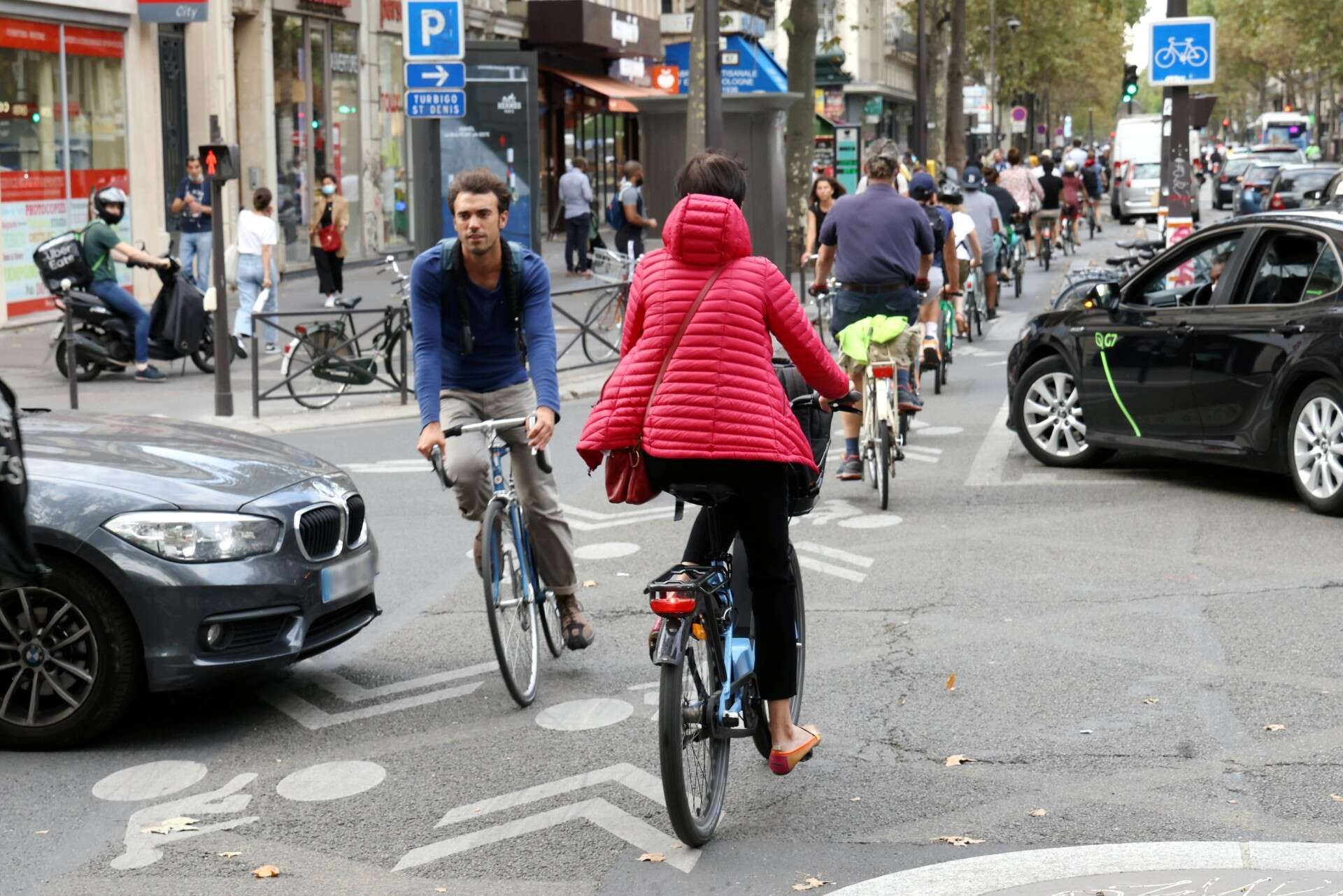 « Il y en a une dizaine par arrondissement » : à Paris, 200 carrefours dangereux dans le viseur des cyclistes