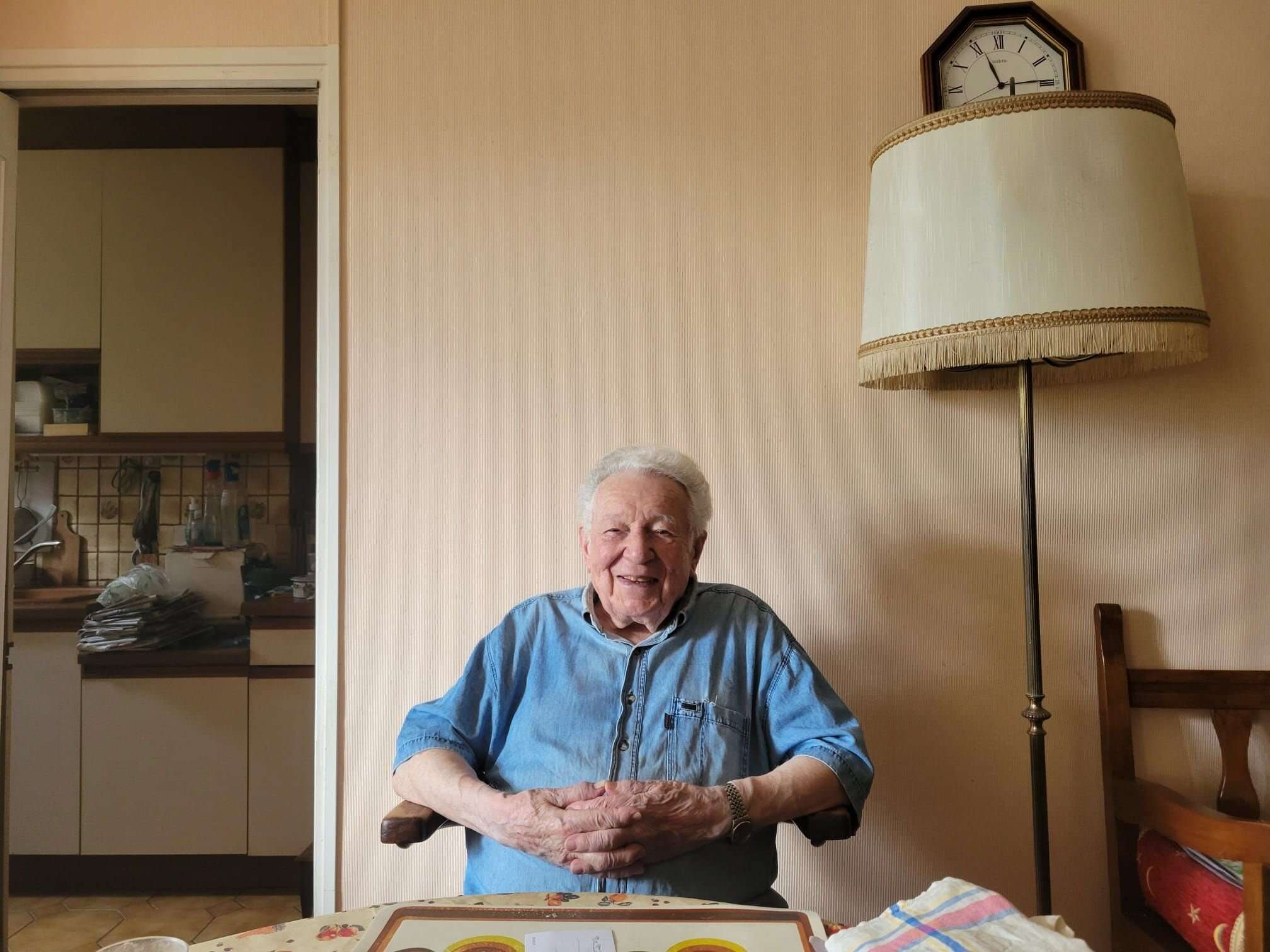 « Une balle a sifflé juste au-dessus de ma tête » : Fernand Vignal, 100 ans, raconte la libération de Vincennes