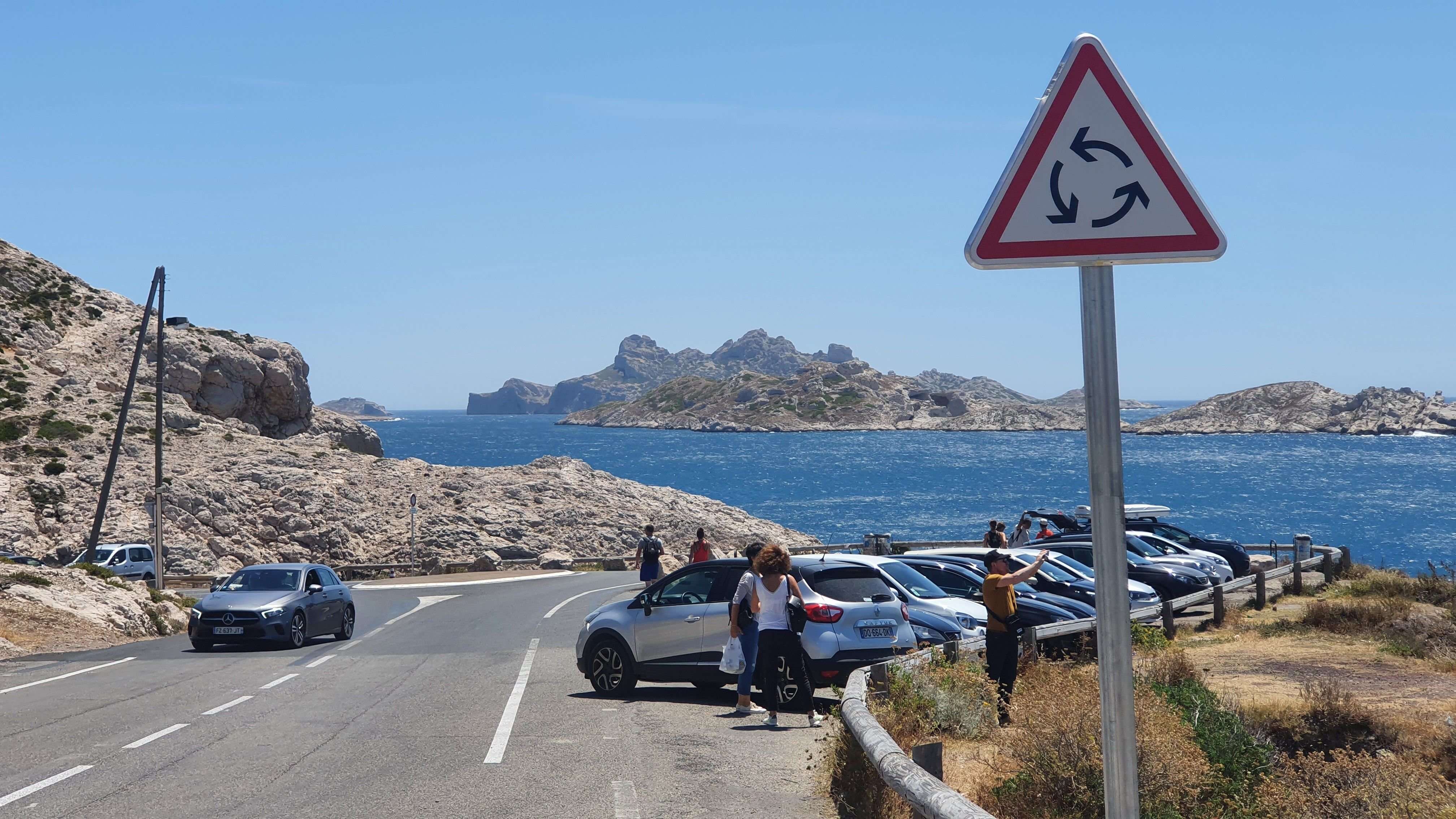 Marseille : un homme interpellé en flagrant délit de viol sur une jeune femme de 19 ans