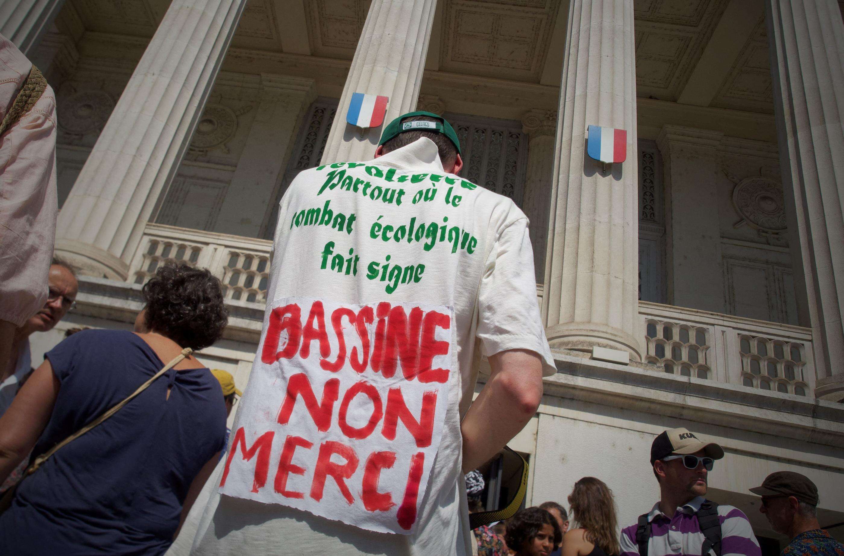 Rassemblement « antibassines » : 10 000 opposants attendus dans les Deux-Sèvres à quelques jours des JO