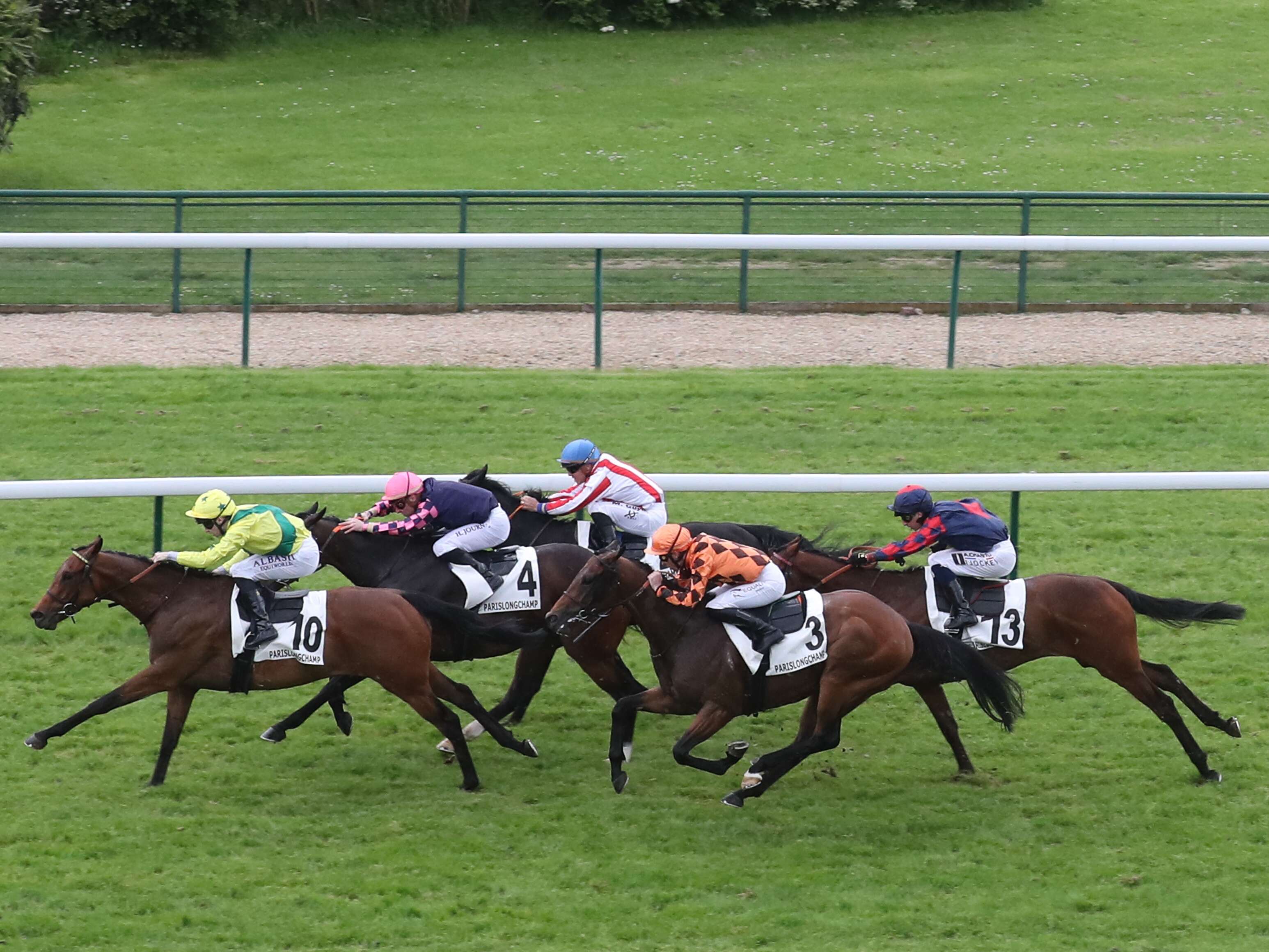 PMU - Arrivée du quinté du dimanche 5 mai à ParisLongchamp : le finish imparable de Pangea