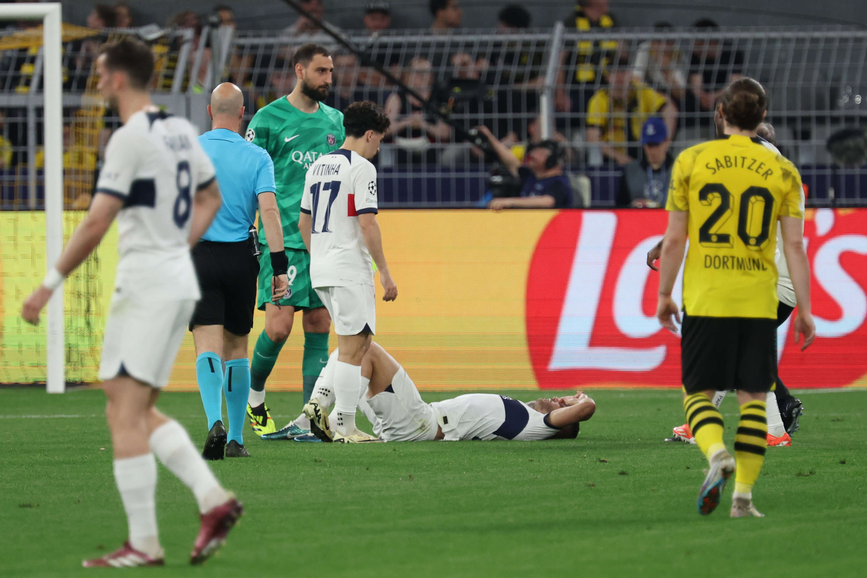 PSG : suspicion de rupture des ligaments croisés pour Lucas Hernandez, vers forfait pour l’Euro avec les Bleus ?