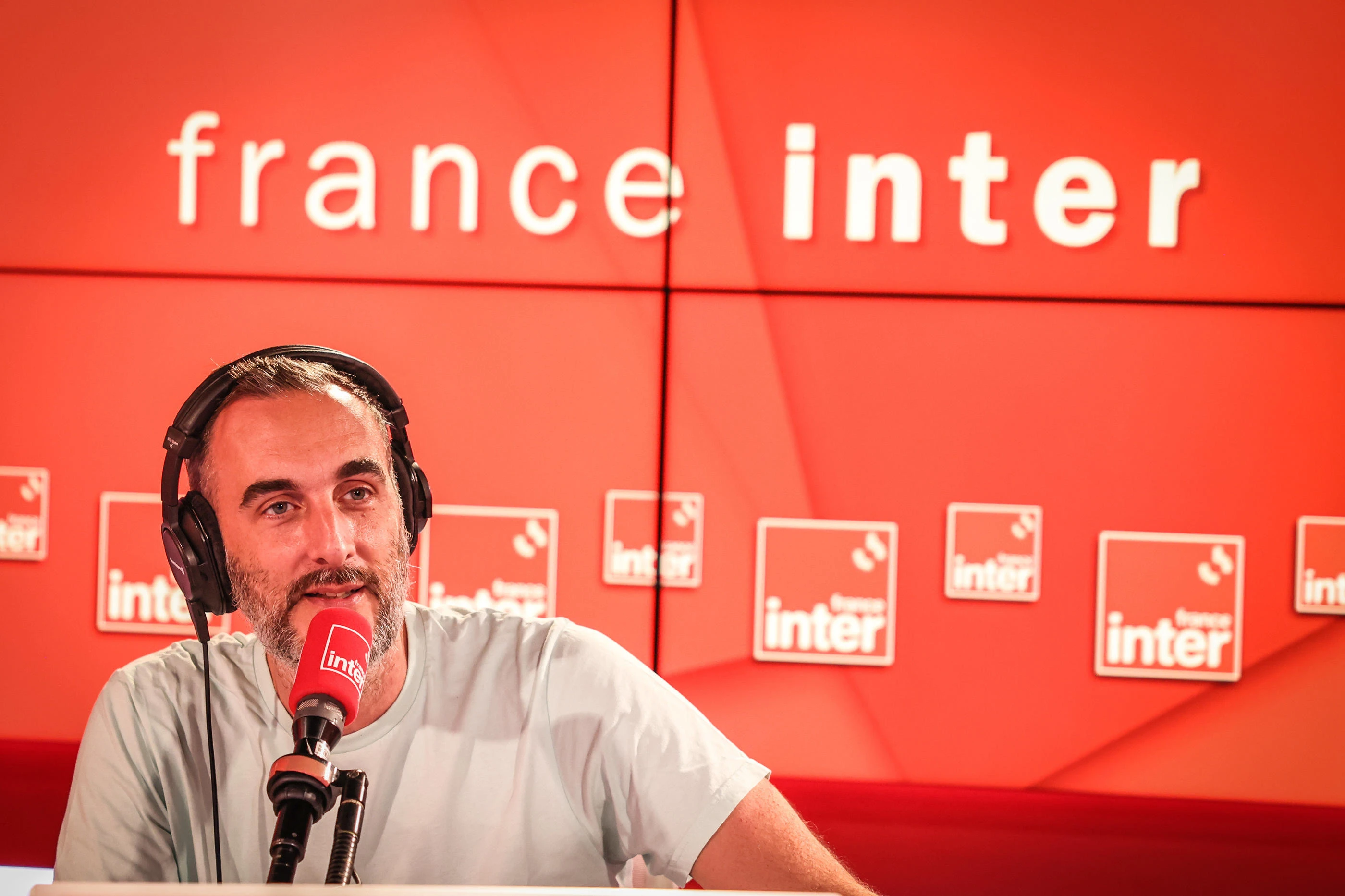 France Inter modifie ses programmes de l’après-midi et donne une heure de plus à Matthieu Noël