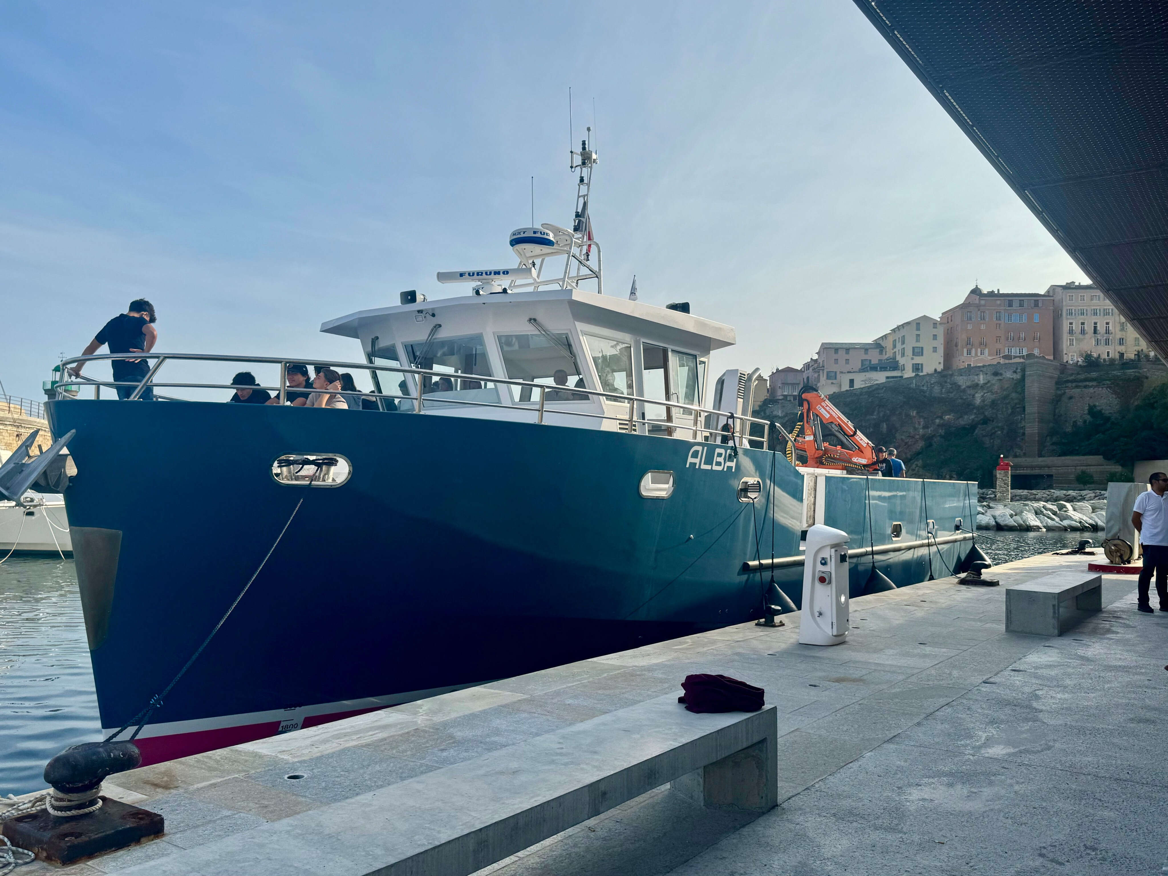 À Bastia, les lycéens disposent d’un bateau à l’hydrogène pour se former à une filière d’avenir