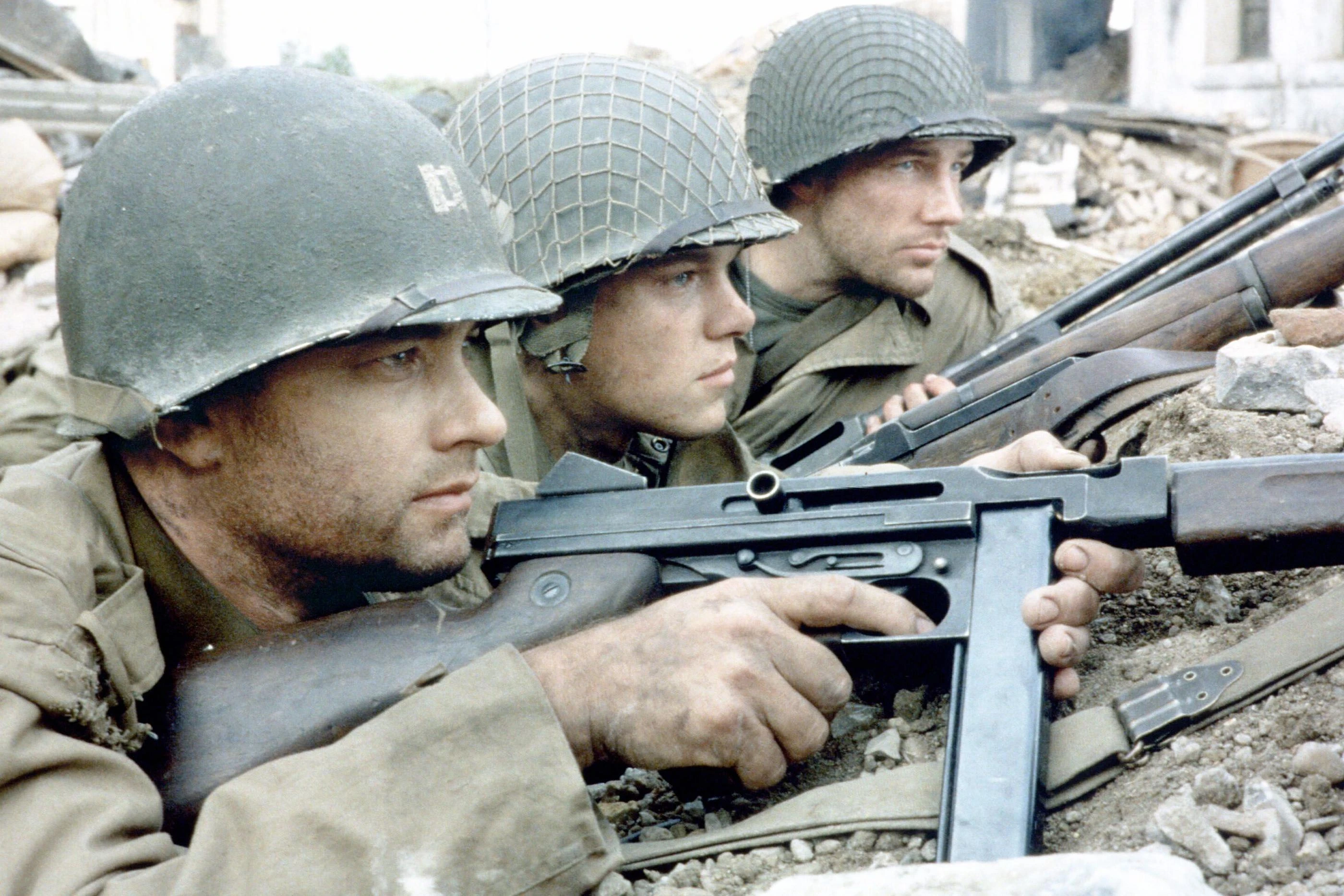 Tom Hanks raconte « Il faut sauver le Soldat Ryan » : « Avant ça, je n’avais jamais tourné de films d’action »