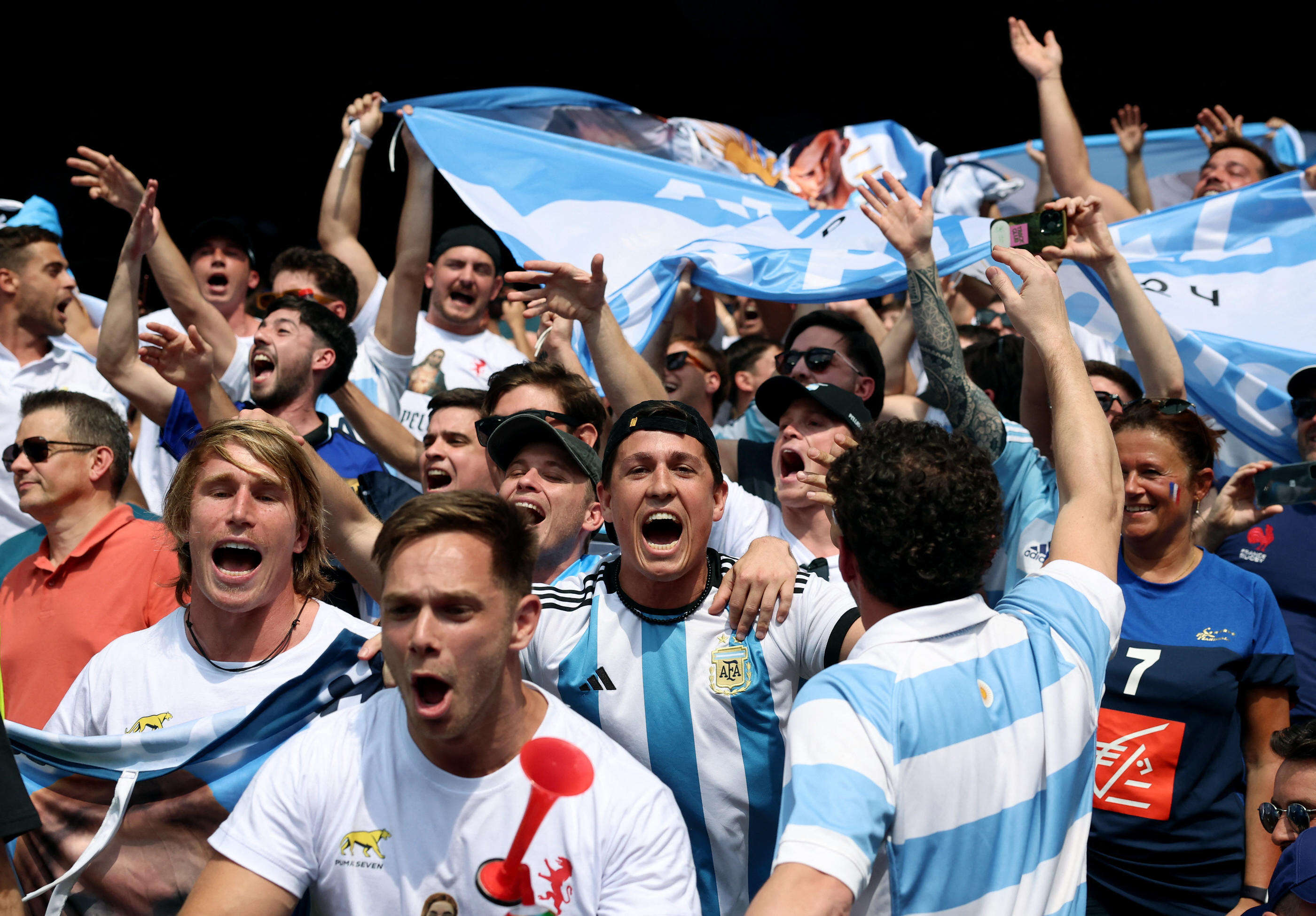 « Chez nous, on aurait fait pareil » : les fans argentins fair-play après la bronca en rugby à 7 aux JO