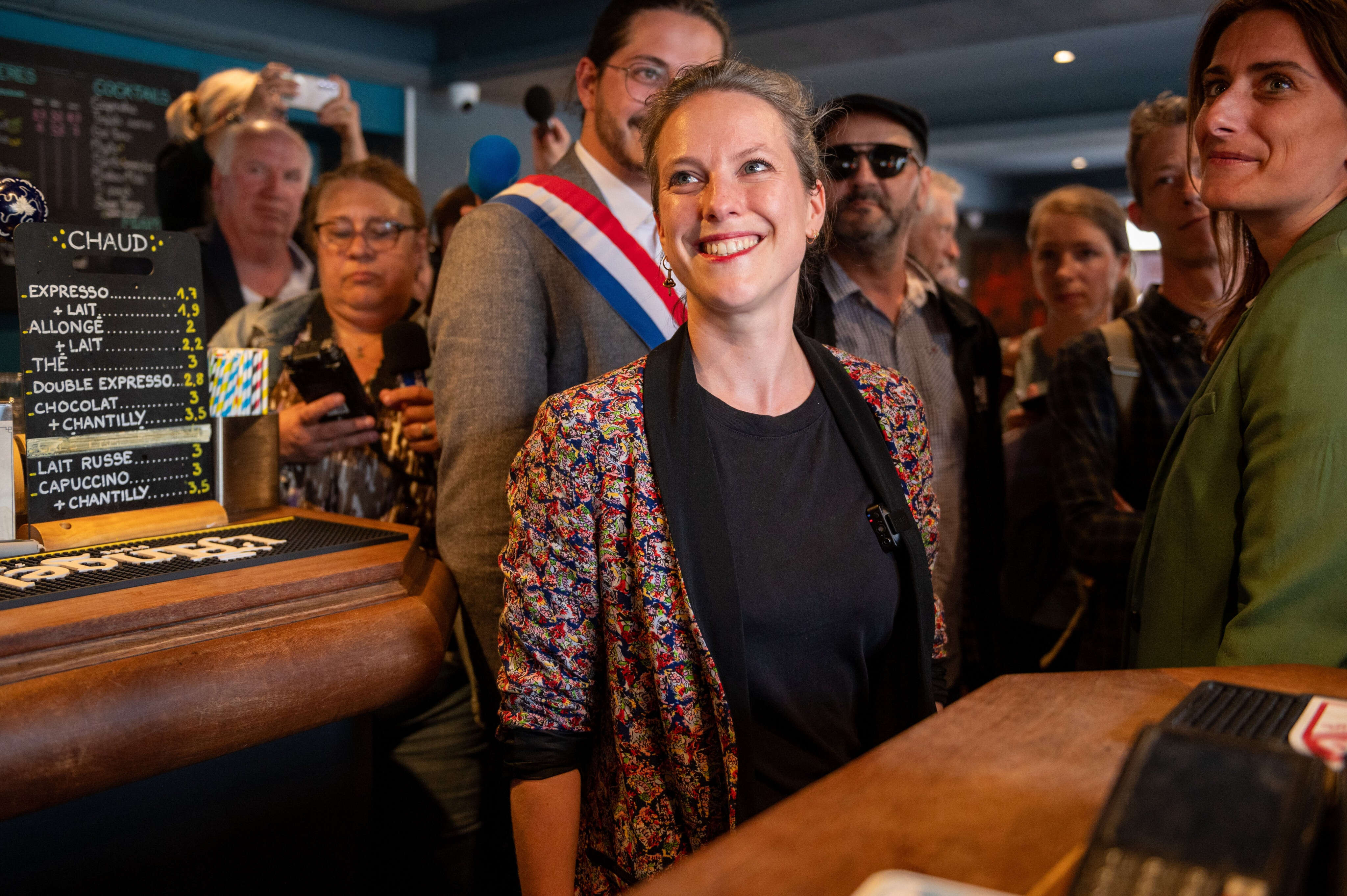 « Dire qui je suis » : la candidate du NFP pour Matignon, Lucie Castets, fait son coming out publiquement