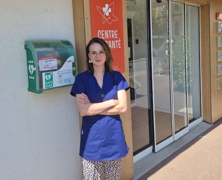 « Je me consacre vraiment aux consultations » : le salariat des médecins, une solution contre le désert médical dans le Calvados