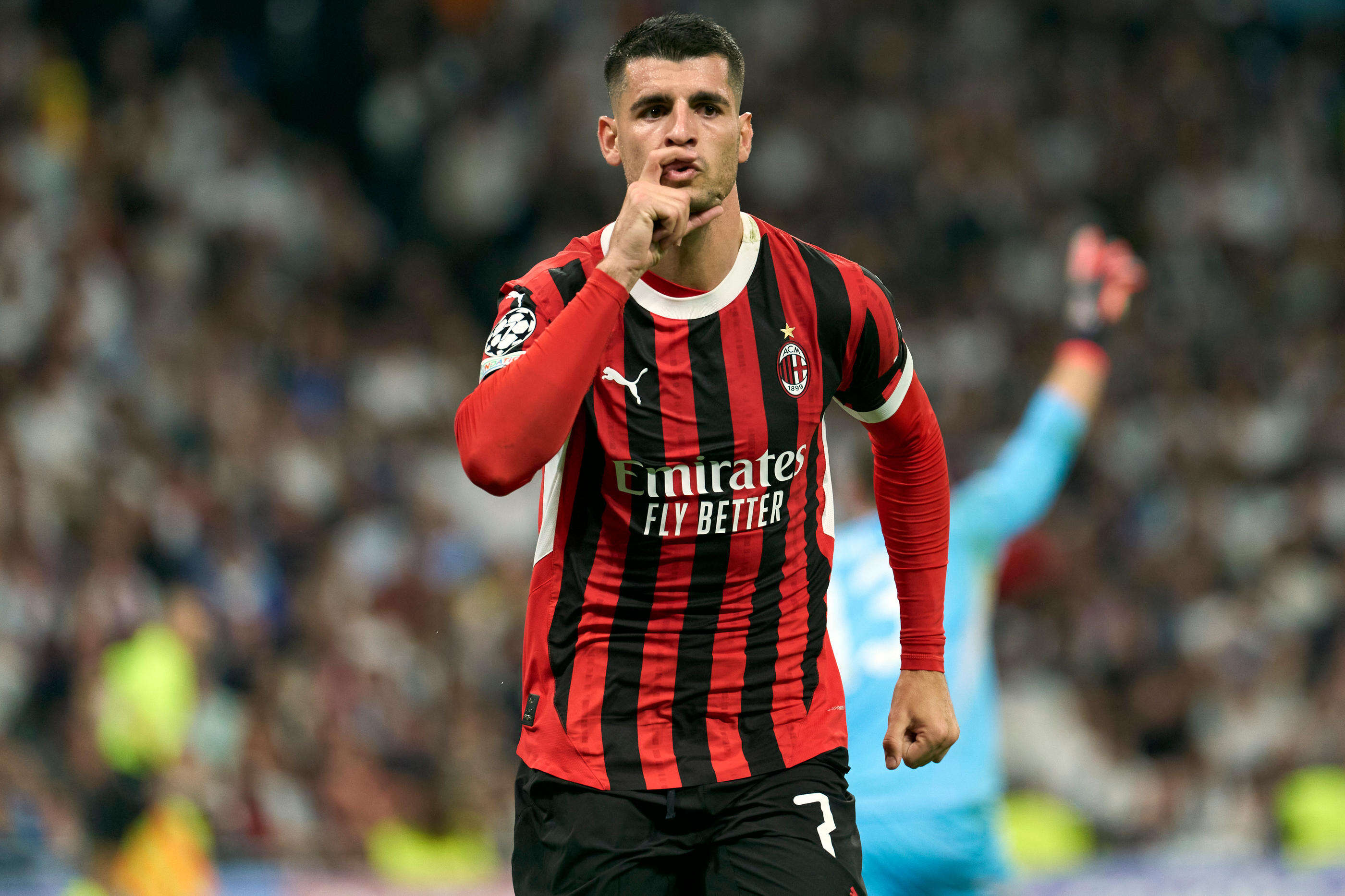 Football : l’attaquant de l’AC Milan Alvaro Morata hospitalisé pour un traumatisme crânien