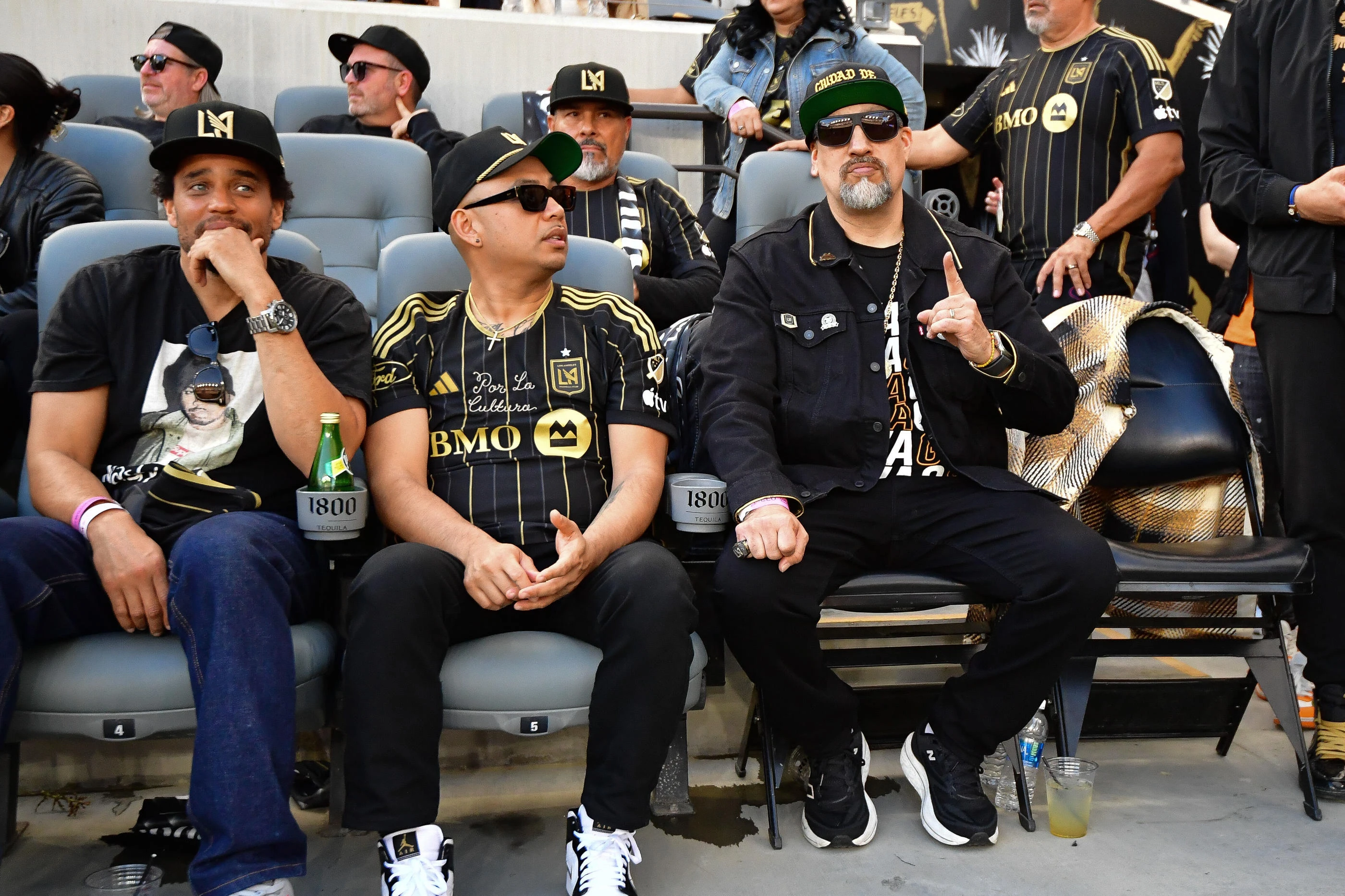Les Simpson en ont fait une blague, trente ans plus tard le groupe Cypress Hill le fait en concert