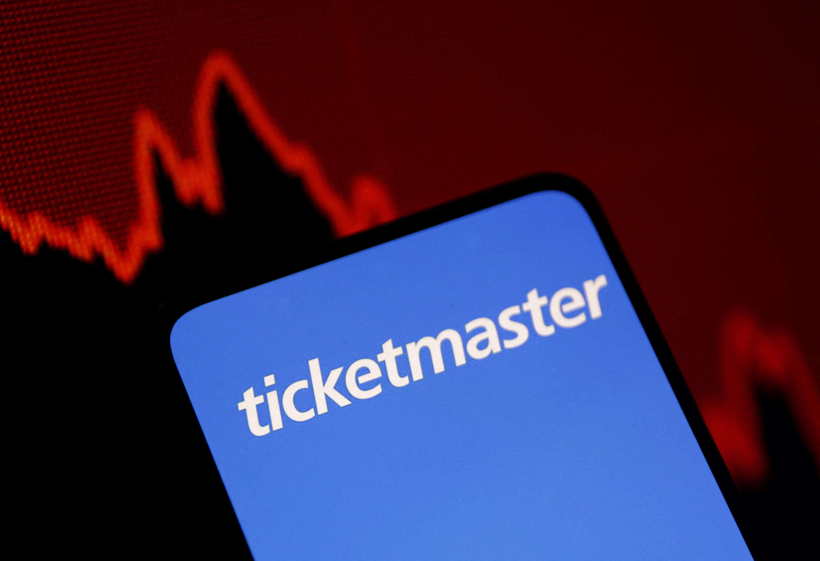 Tournée d’Oasis : le Royaume-Uni ouvre une enquête sur Ticketmaster, après le fiasco de la vente des billets