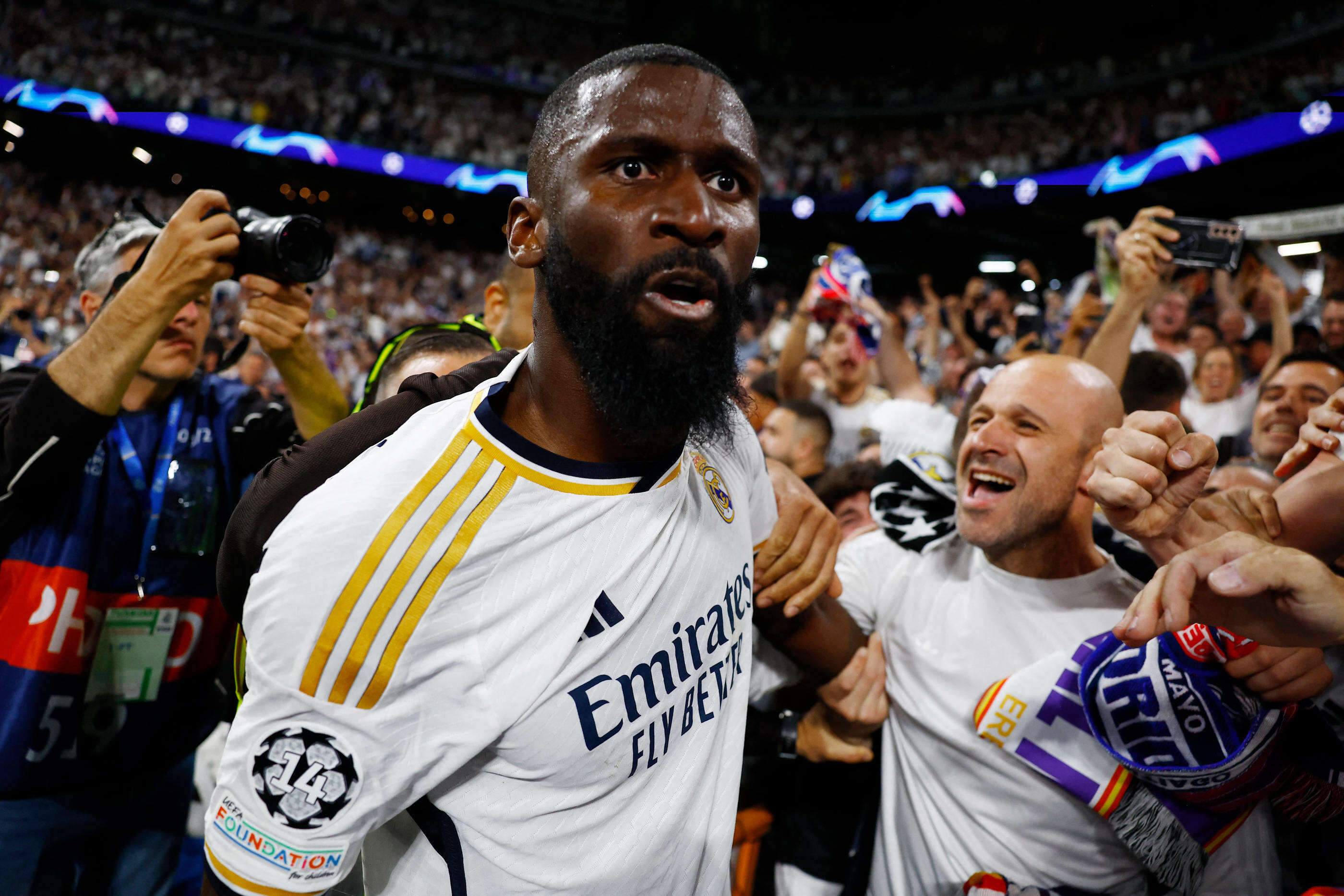 Real Madrid-Bayern Munich (2-1) : quand Rüdiger et Alaba recréent la célébration de la « chaise »