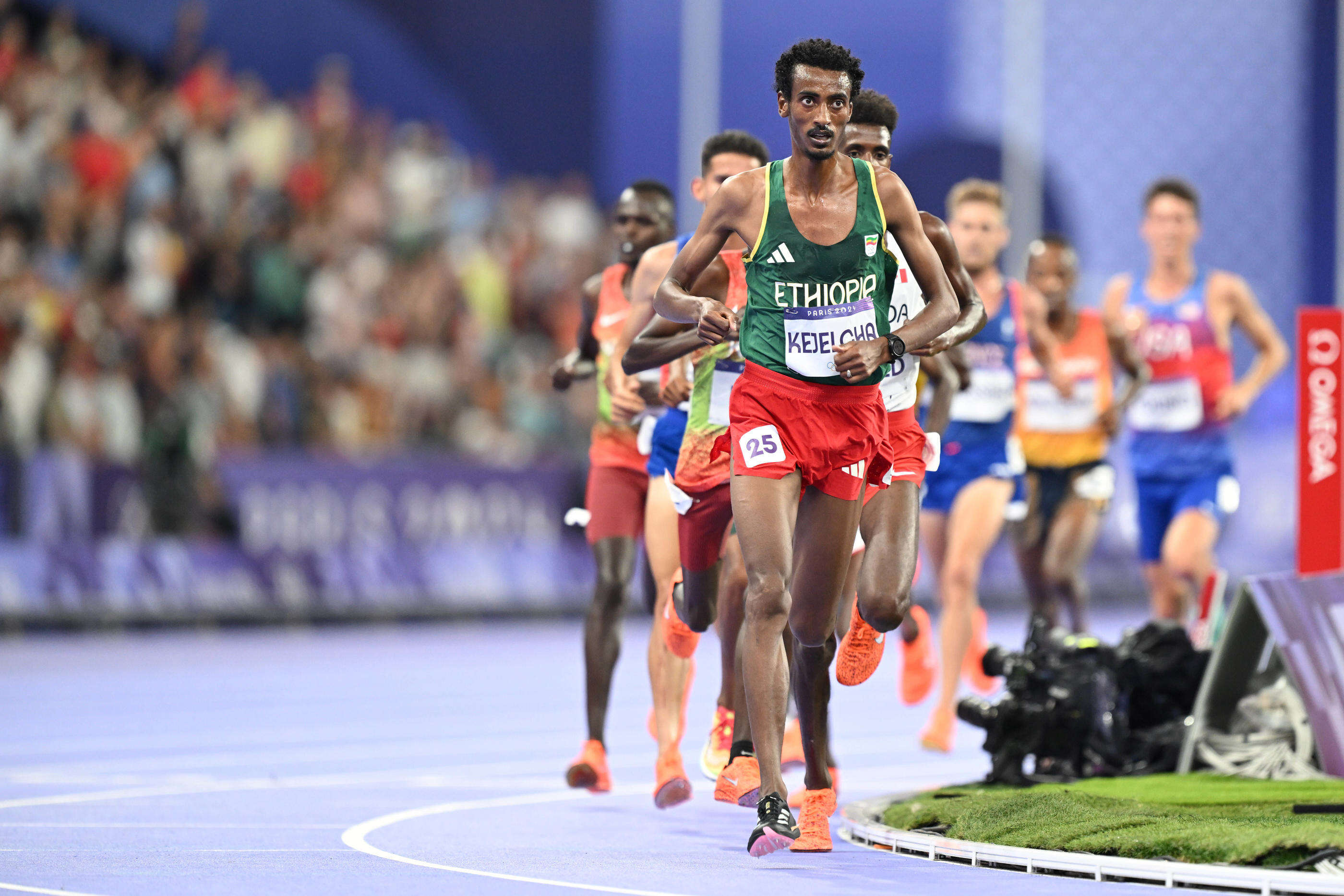 Athlétisme : Yomif Kejelcha bat le record du monde du semi-marathon pour une seconde