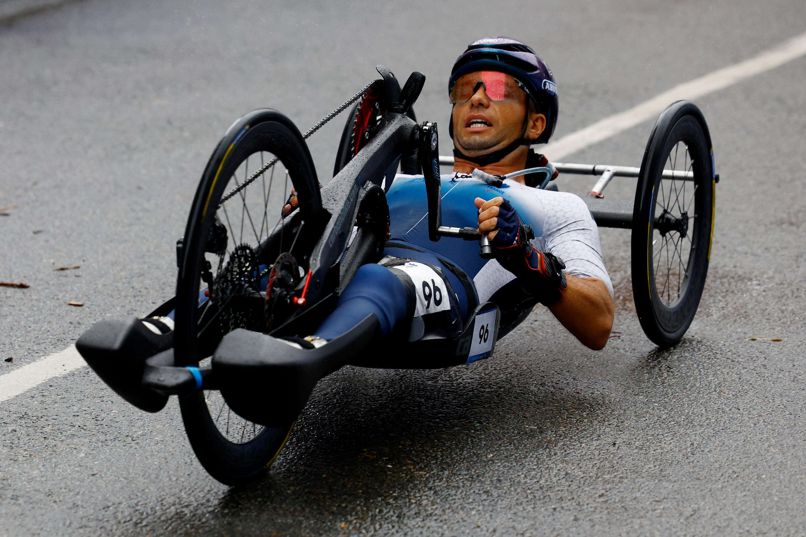 Jeux paralympiques, para-cyclisme sur route : la vidéo du beau succès de Florian Jouanny sur la course en ligne