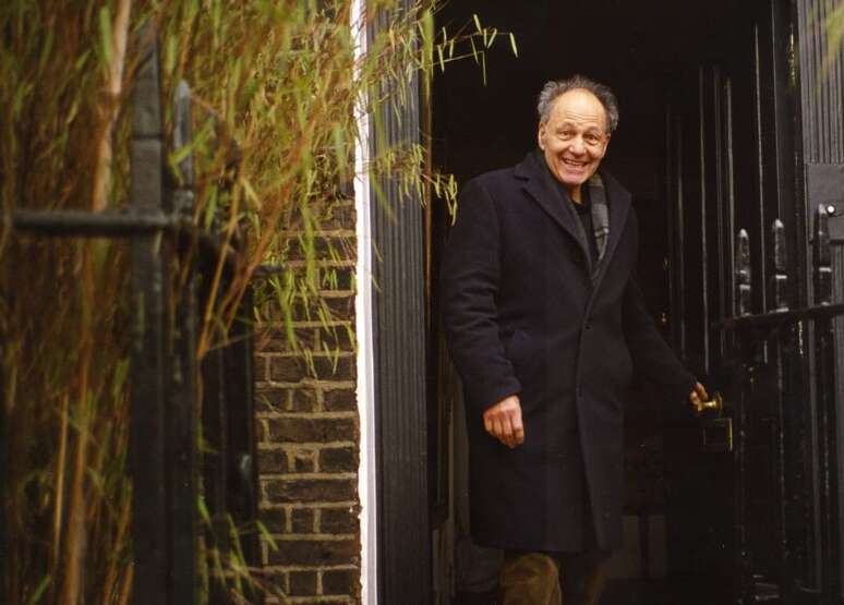 Frank Auerbach, l’un des peintres de l’école de Londres avec Bacon et Freud, est mort à l’âge de 93 ans