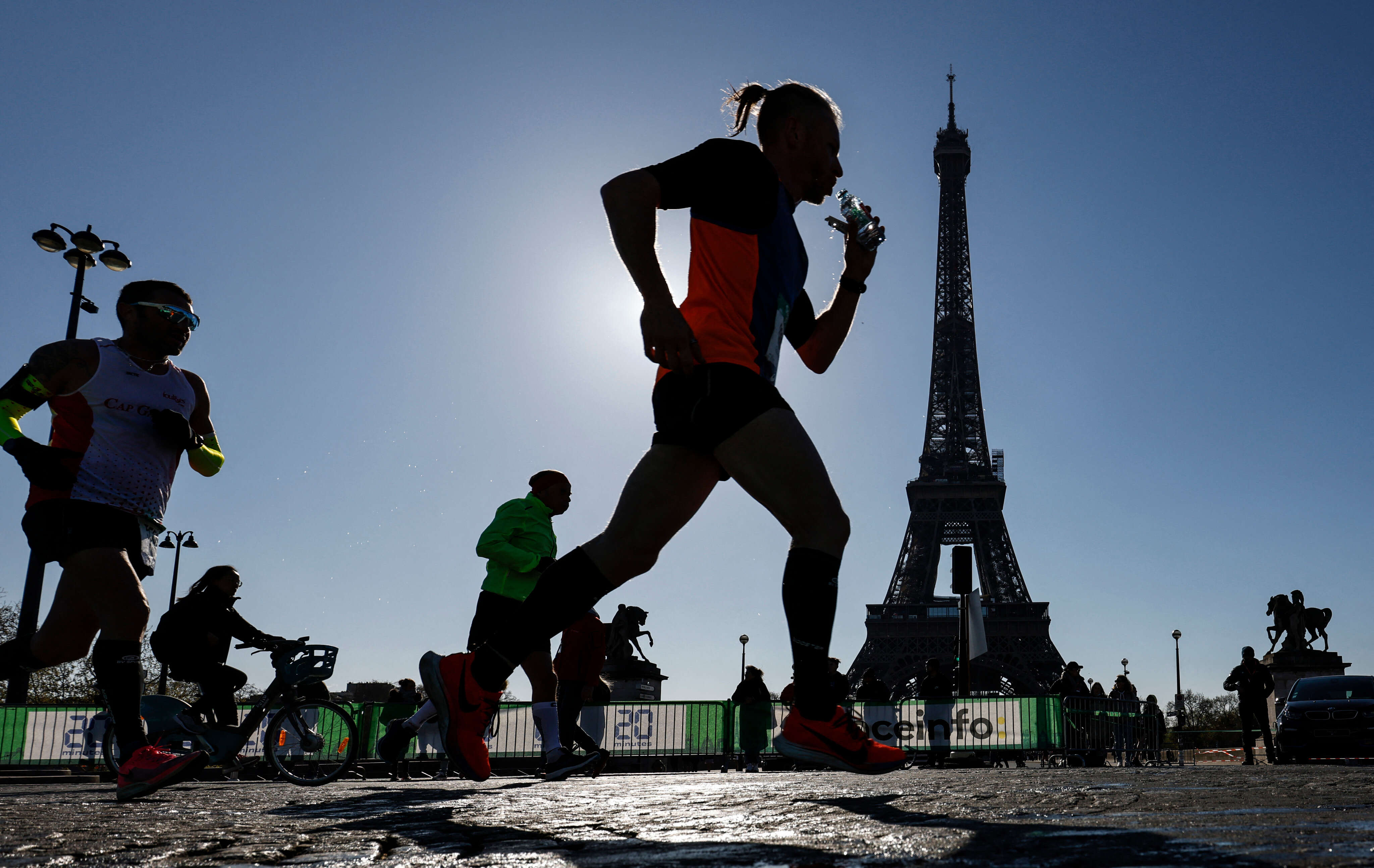 JO 2024, Marathon pour tous : le métro ouvert non-stop et le RER C prolongé dans la nuit de samedi à dimanche