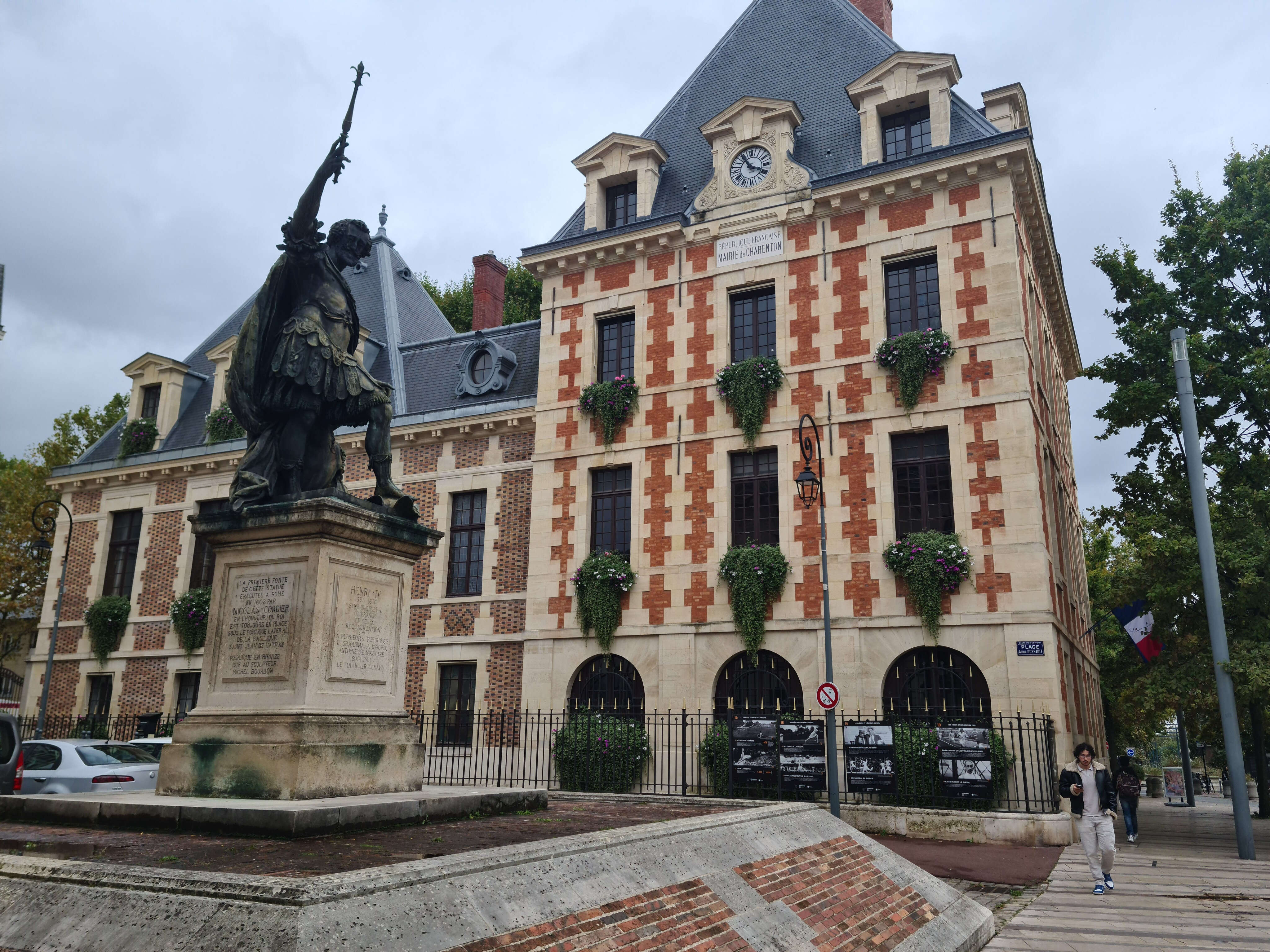 Anecdotes, récits… Découvrez autrement l’histoire du patrimoine de Charenton-le-Pont avec ces bornes audioguides