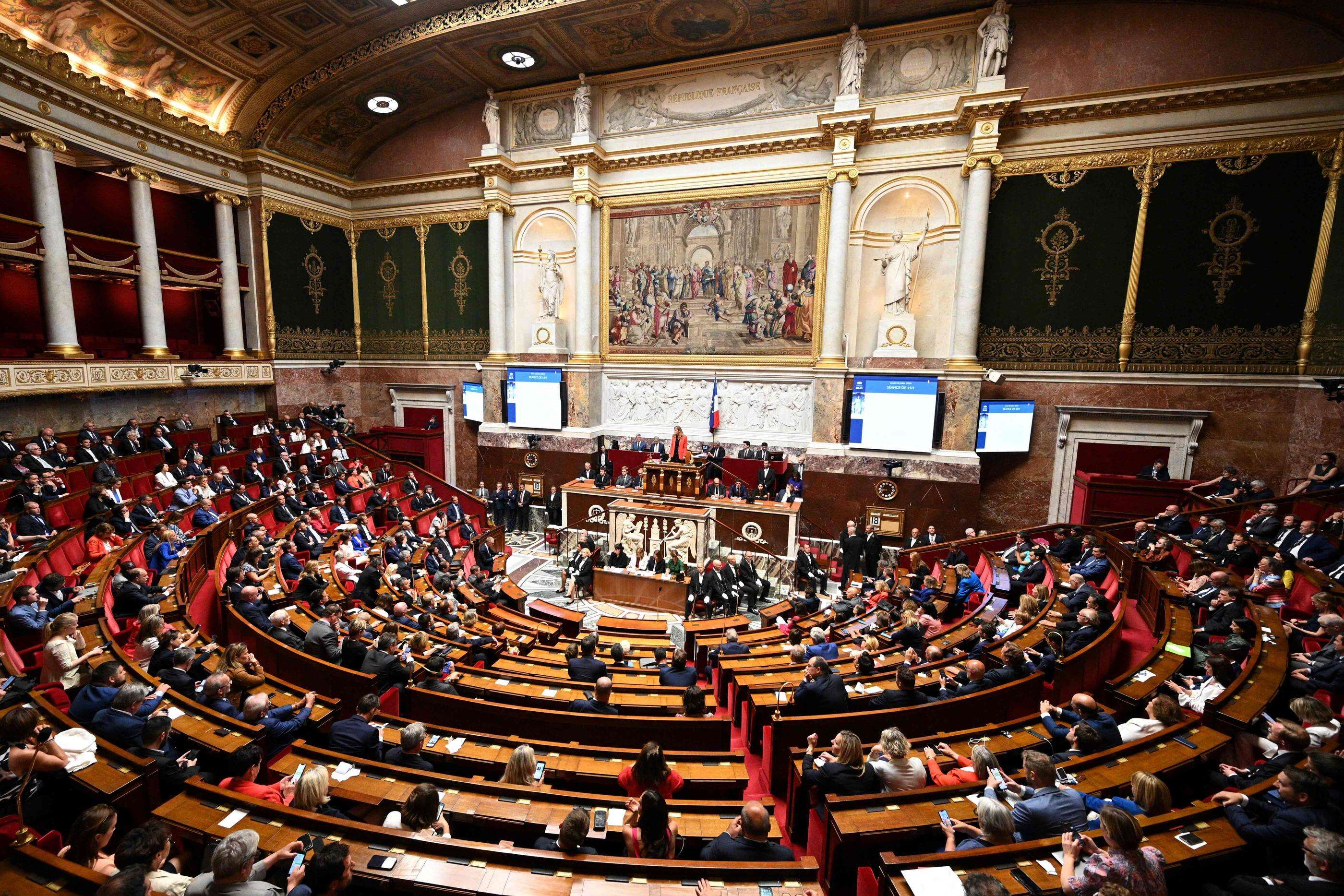 142 pour le RN et Ciotti, 166 pour la macronie et 193 pour le NFP… voici la répartition finale de l’Assemblée nationale