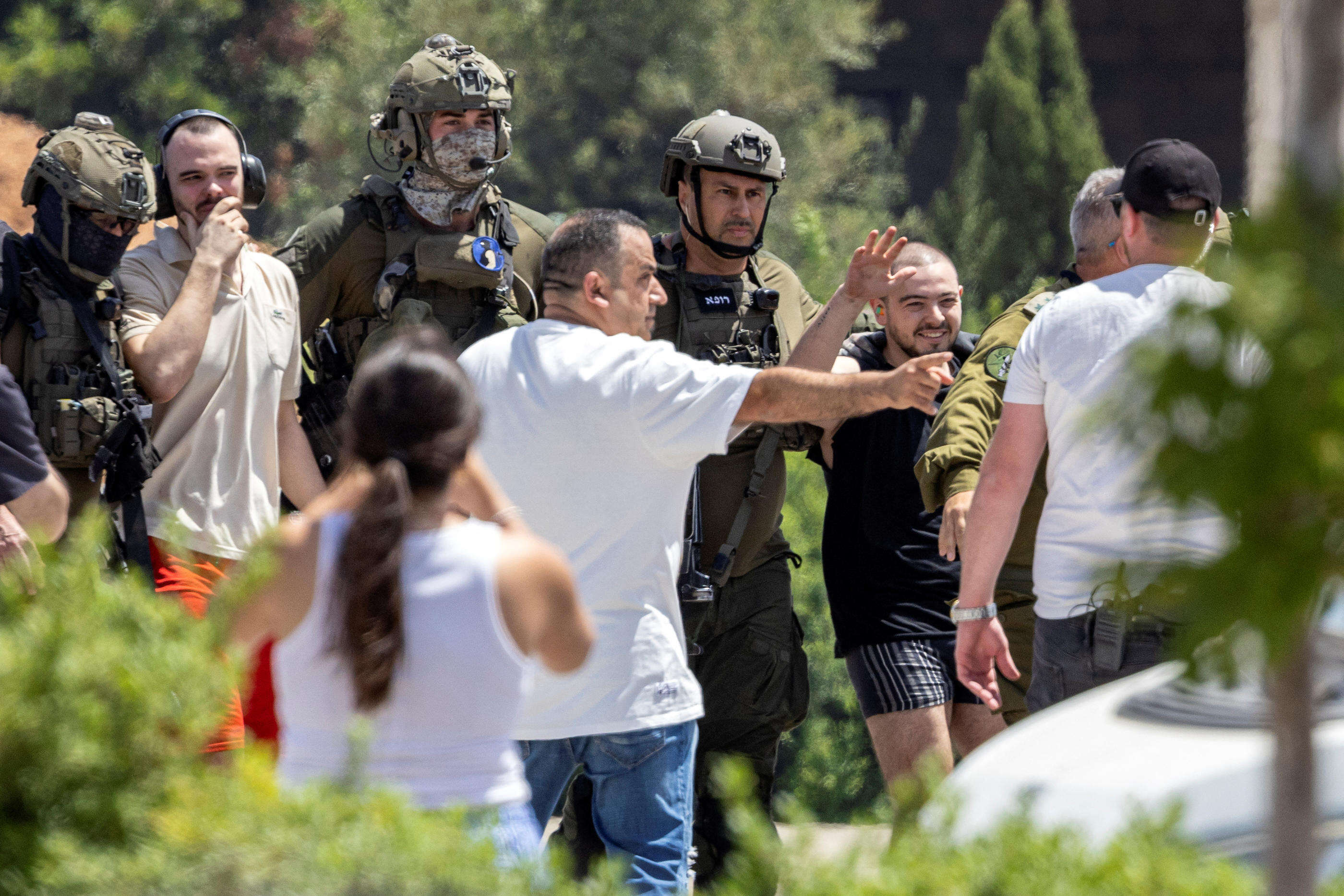 Otages du Hamas libérés : la police israélienne annonce la mort d’un agent lors de l’opération