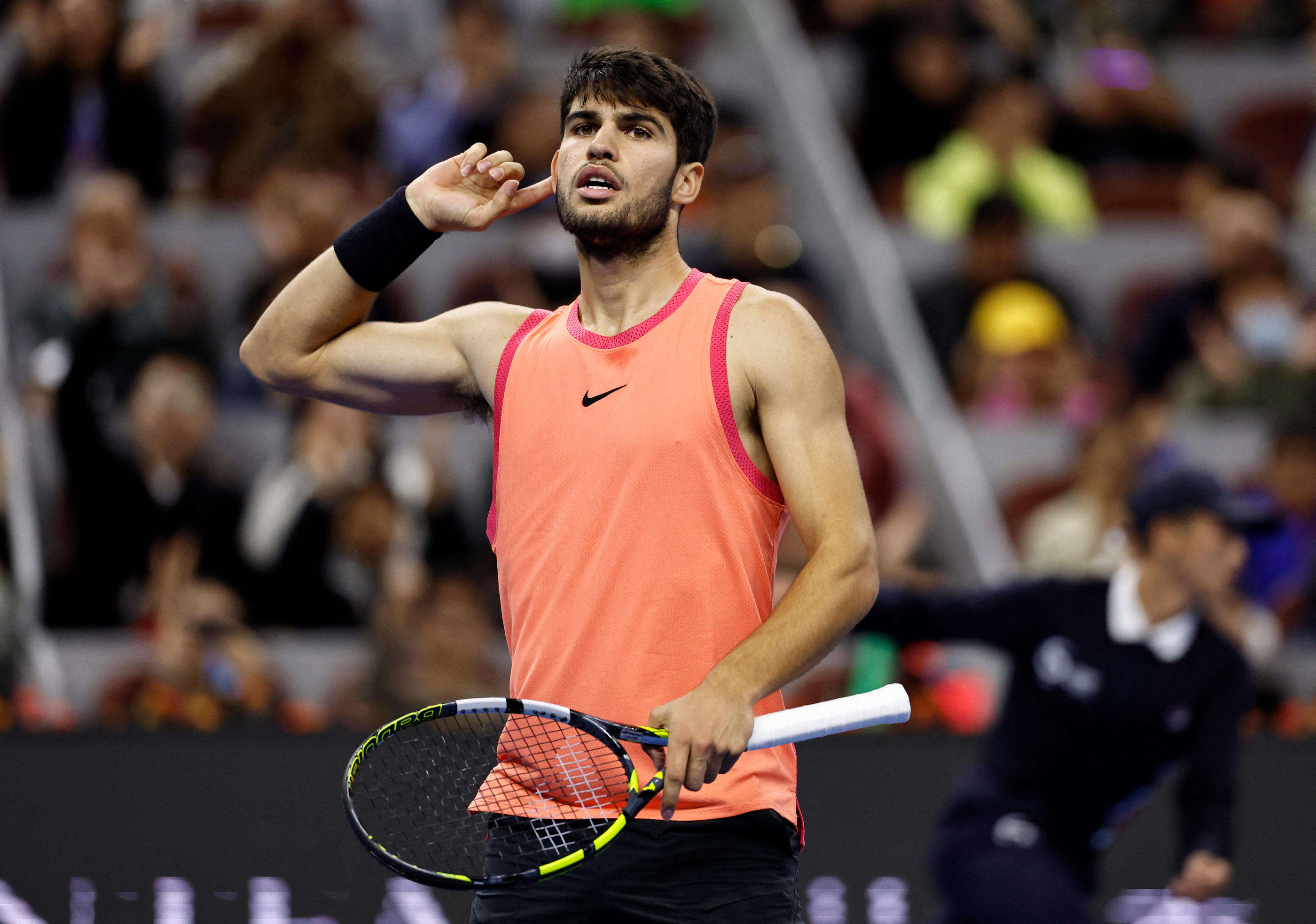 Tennis : la vidéo du point fabuleux d’Alcaraz, vainqueur de Sinner, dans le tie-break décisif à Pékin