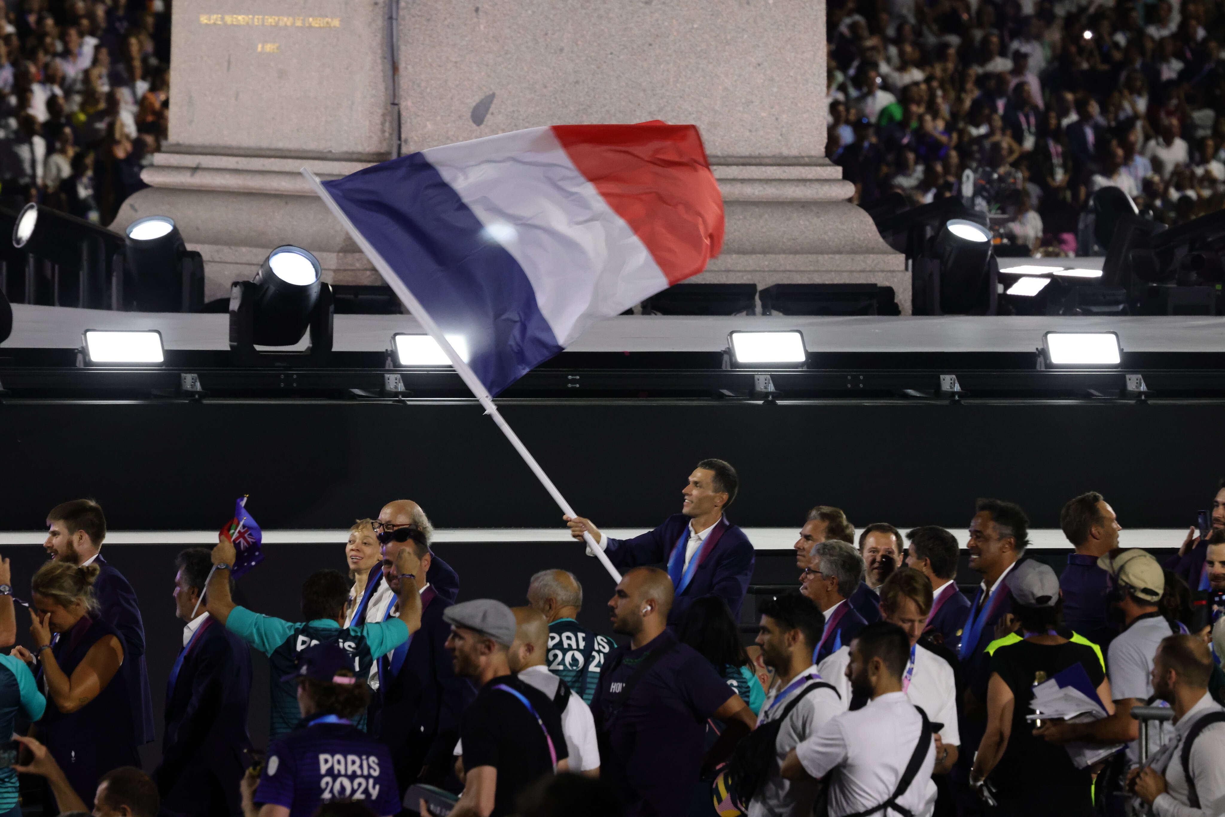 Cérémonie d’ouverture des paralympiques : revivez l’arrivée de la délégation française à la Concorde