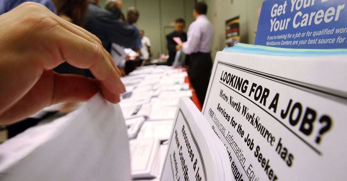 U.S. Added 303K Jobs in March, Outpacing Expectations for 200K