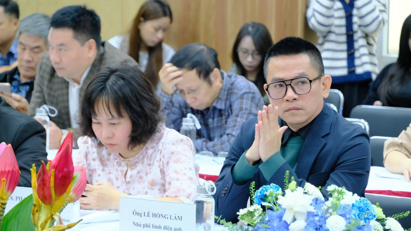 Đỉnh cao và vực sâu của phim Việt